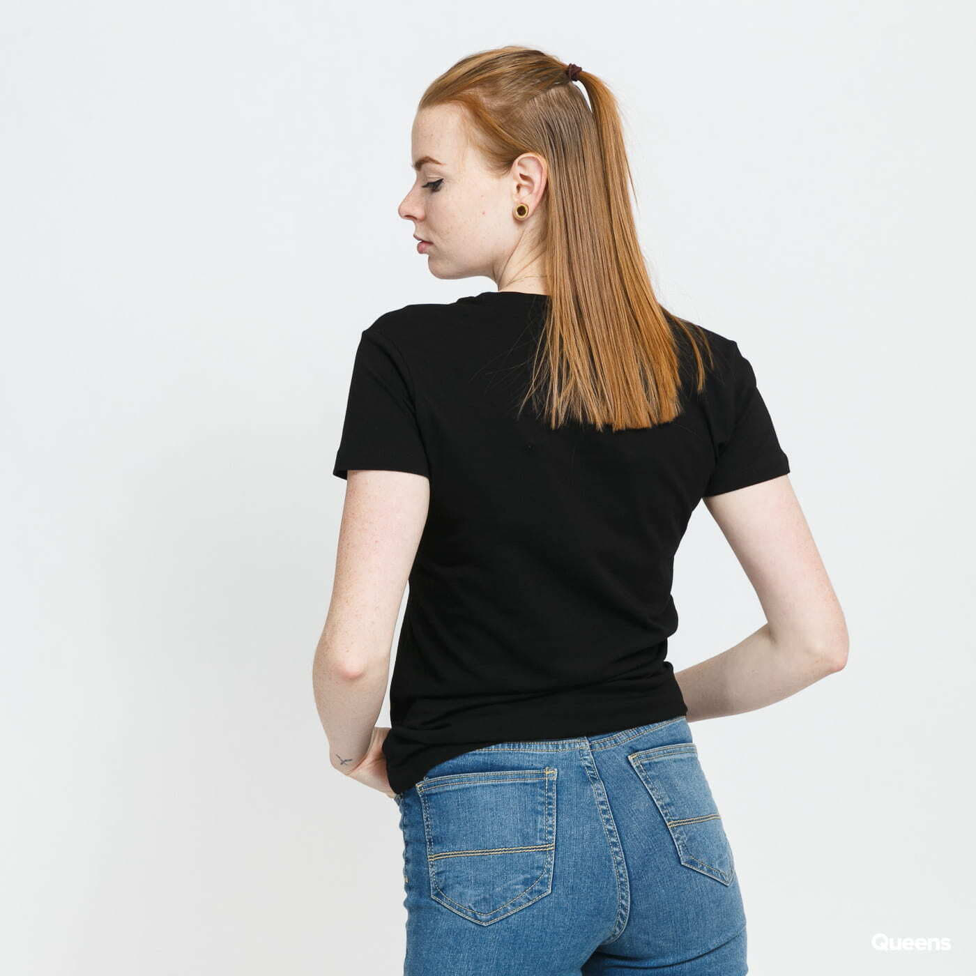 T-shirts GUESS W Classic Front Logo Tee Black