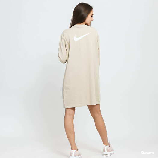 Nike swoosh jurk pastel outlet