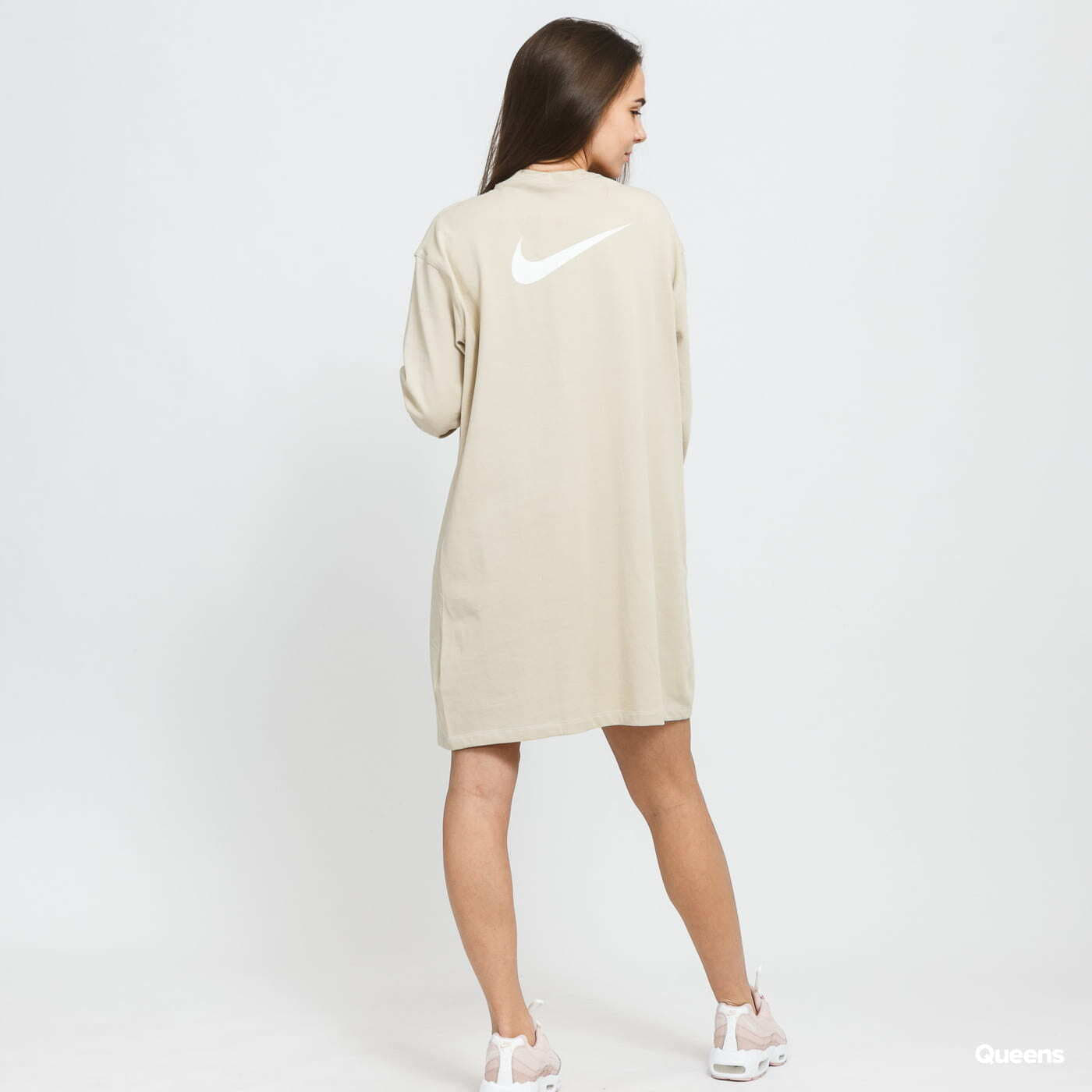 Jurken Nike W NSW Swoosh GX LS Dress Beige Queens