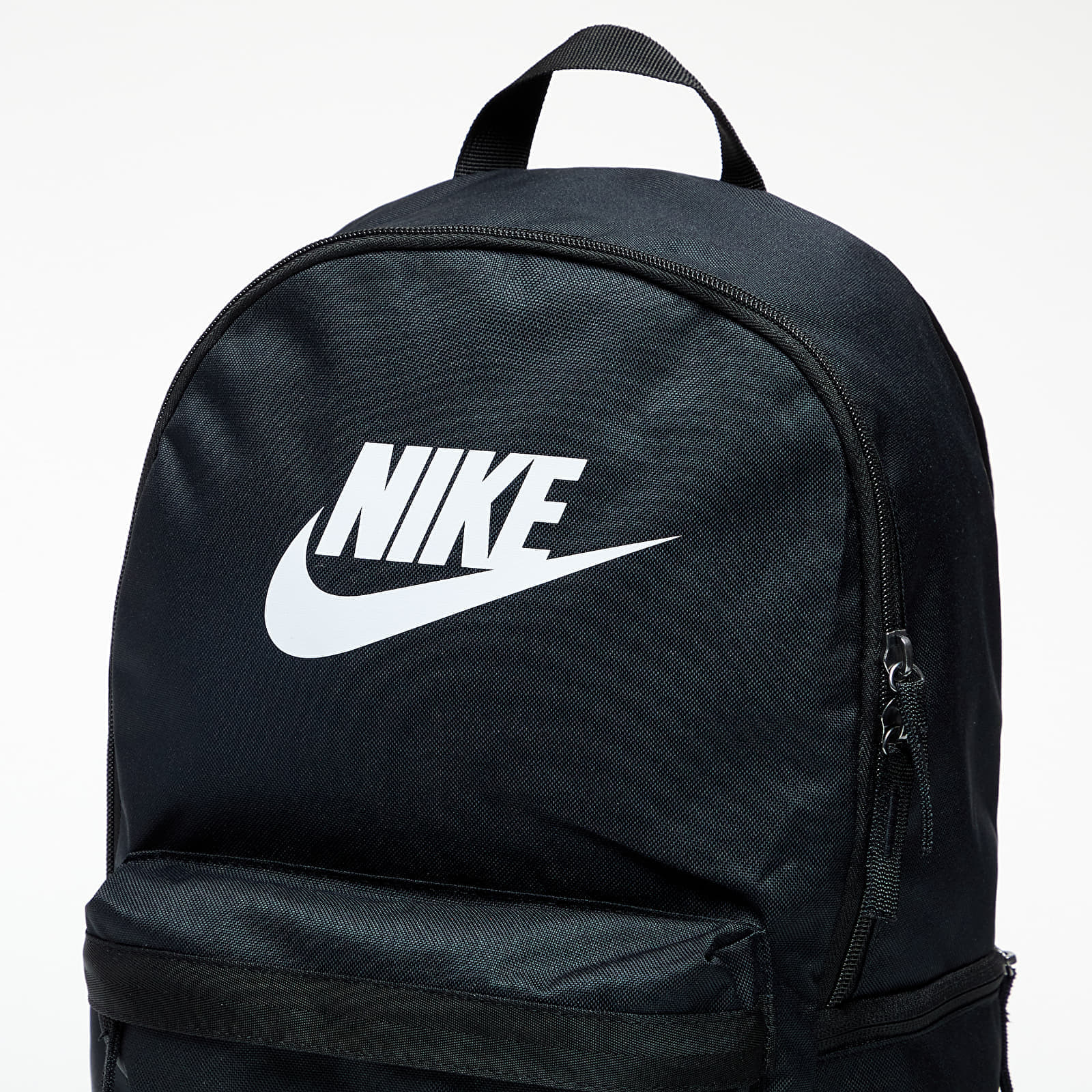 Nike college bags under 1000 clearance