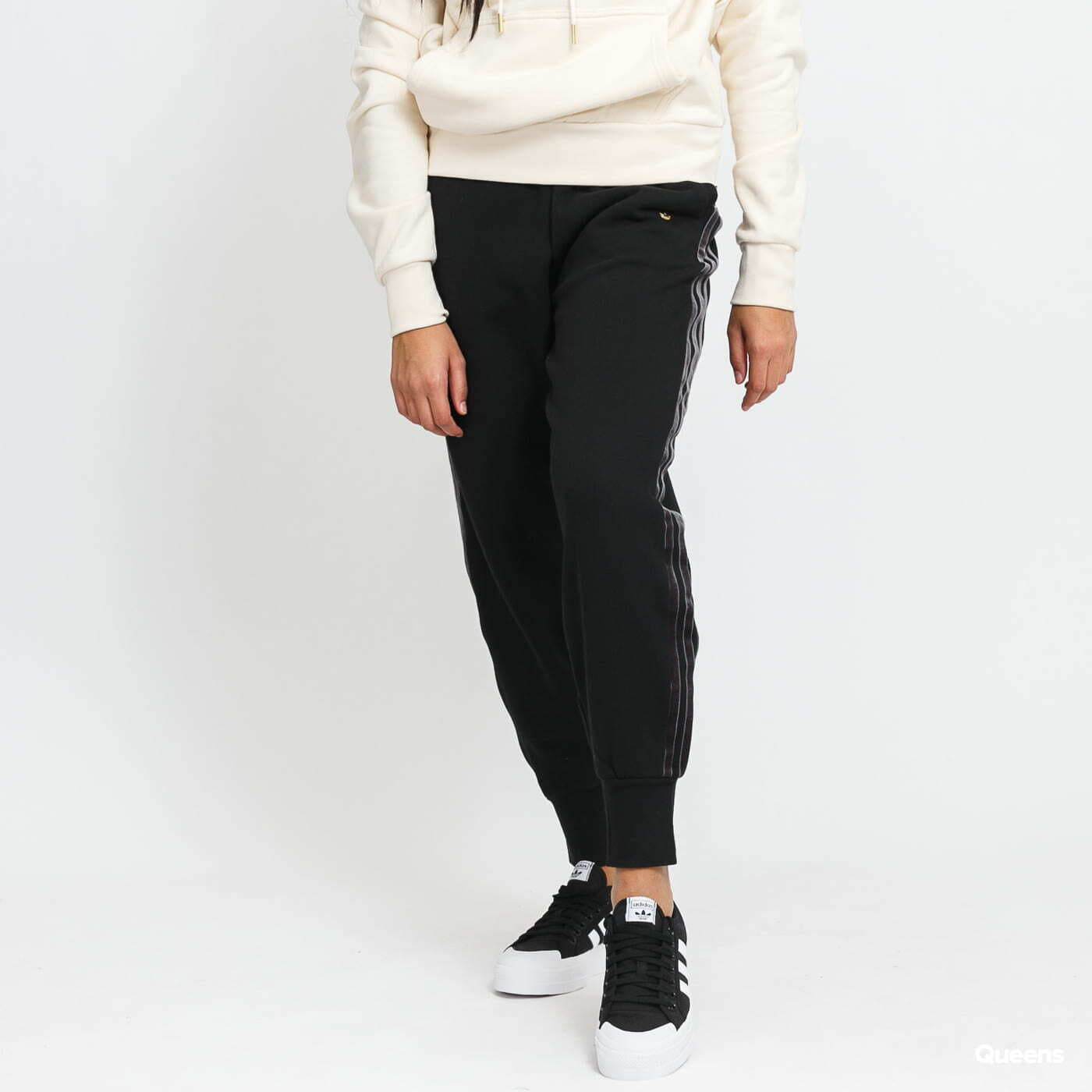 Sweatpants adidas Originals Cuffed Pant Black
