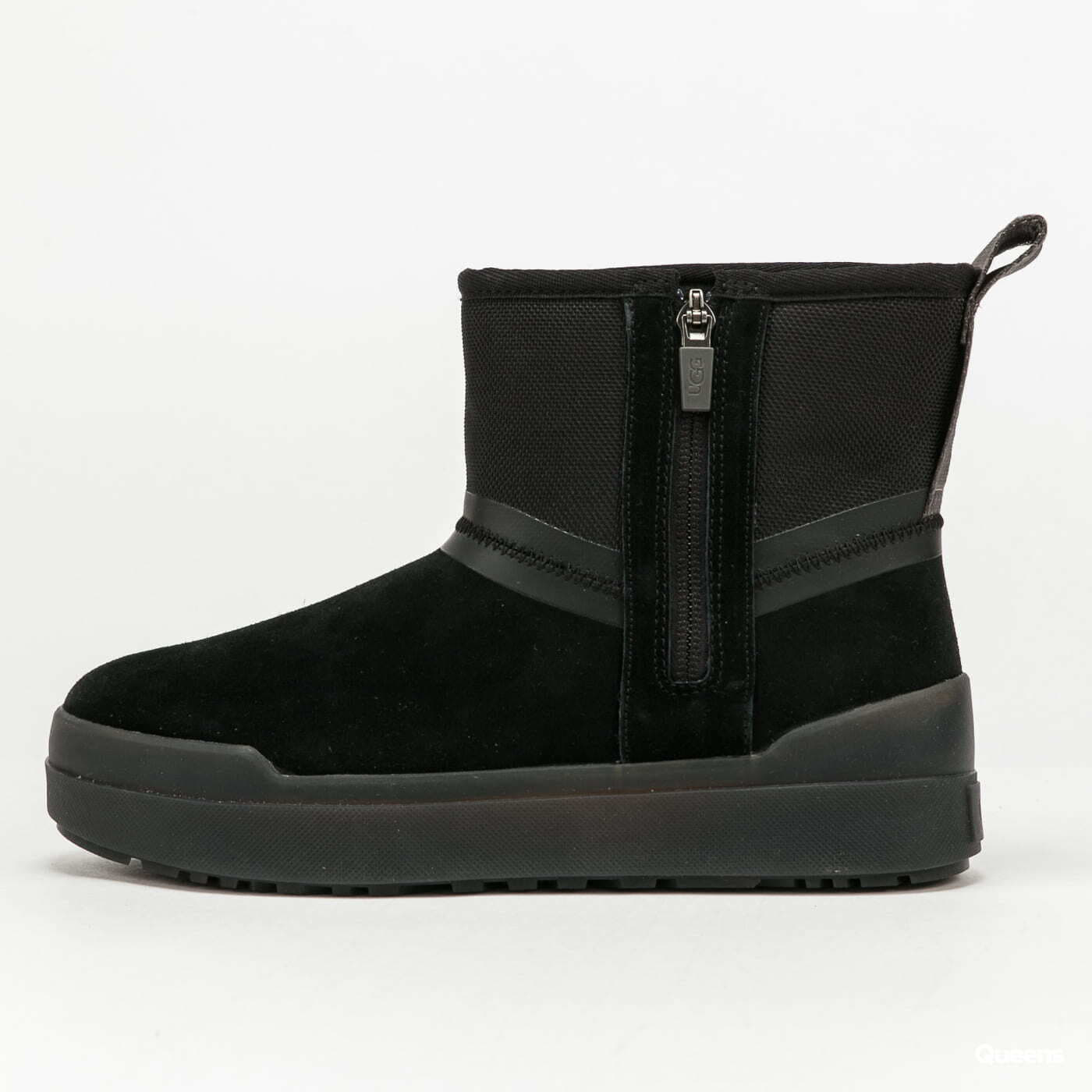 Adidași și pantofi pentru femei UGG W Classic Tech Mini black