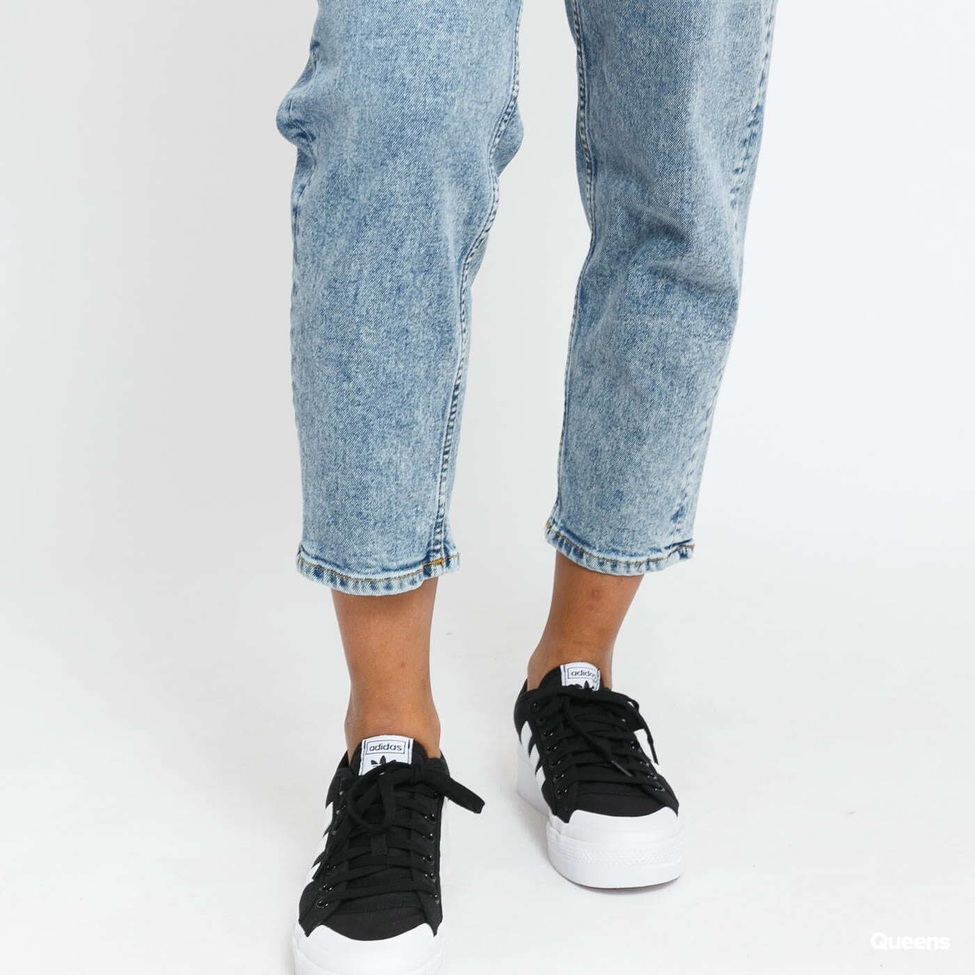 Džíny JJXX JXlisbon Mom HW Jeans light blue denim