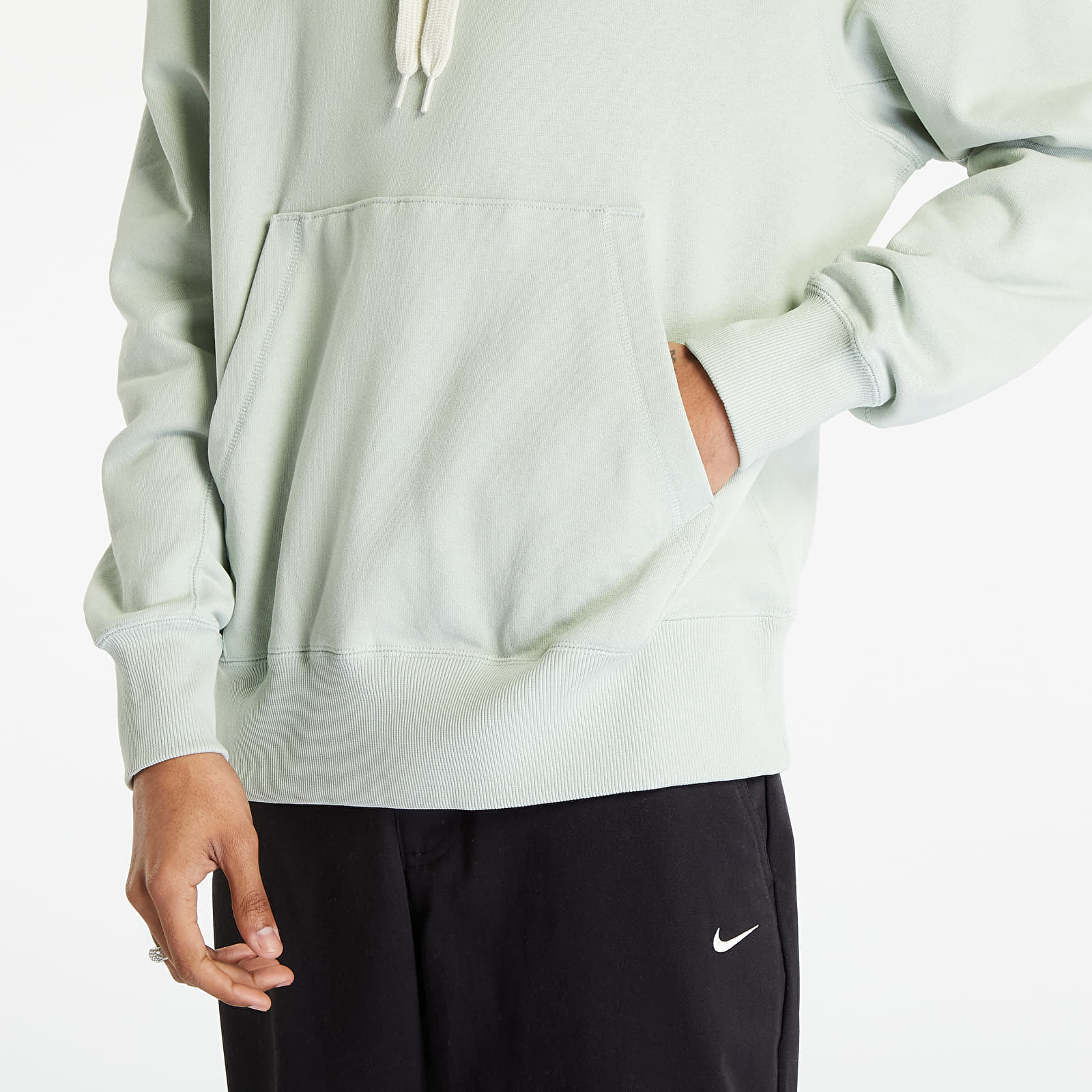 Hoodies and sweatshirts  Nike Sportswear Classic Hoodie Light Green