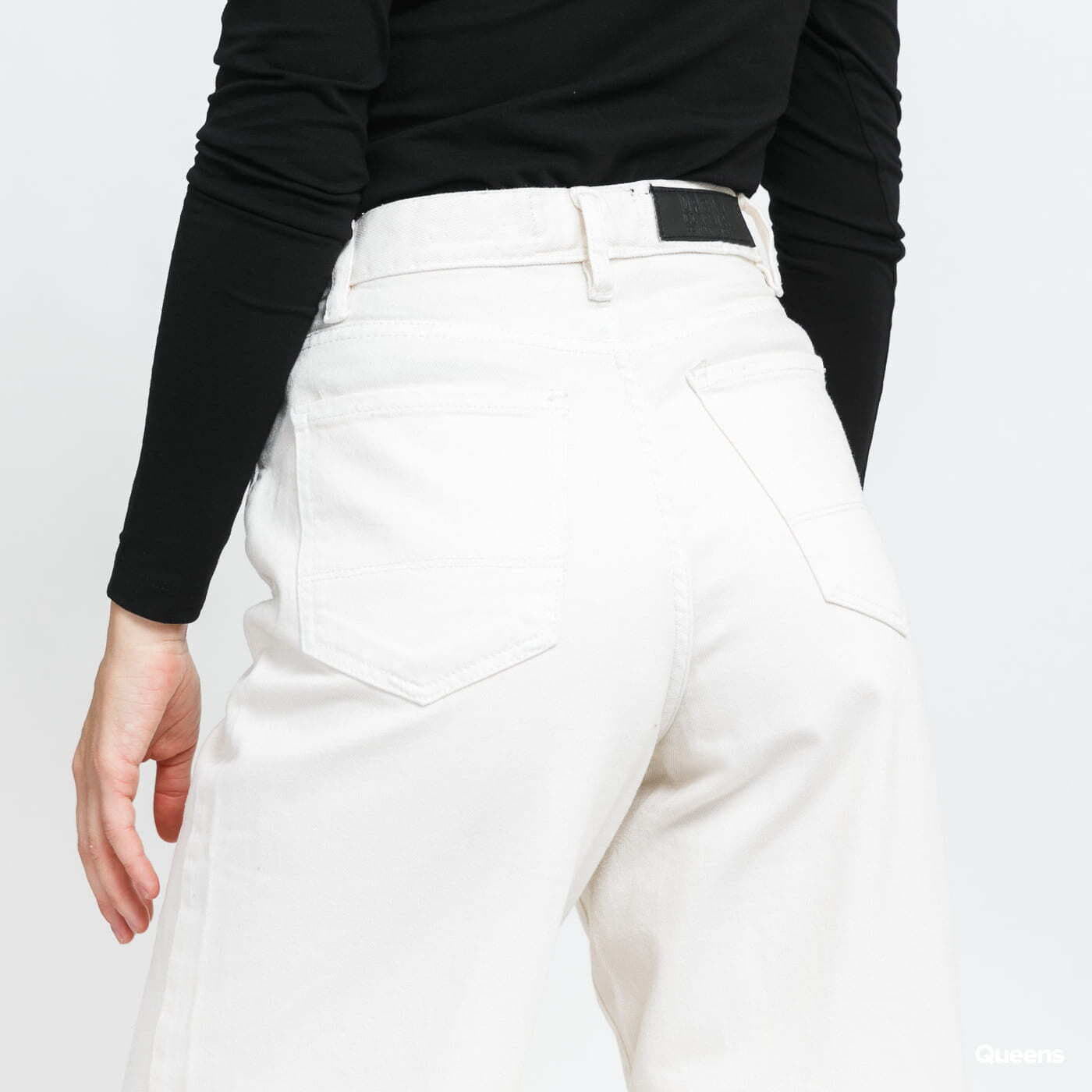 Džíny Urban Classics Ladies High Waist Wide Leg Cropped Denim Pants White