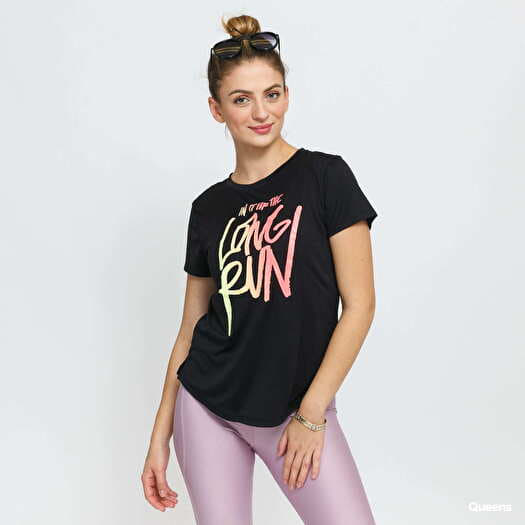T Shirts Under Armour Long Run Graphic Tee Black Queens