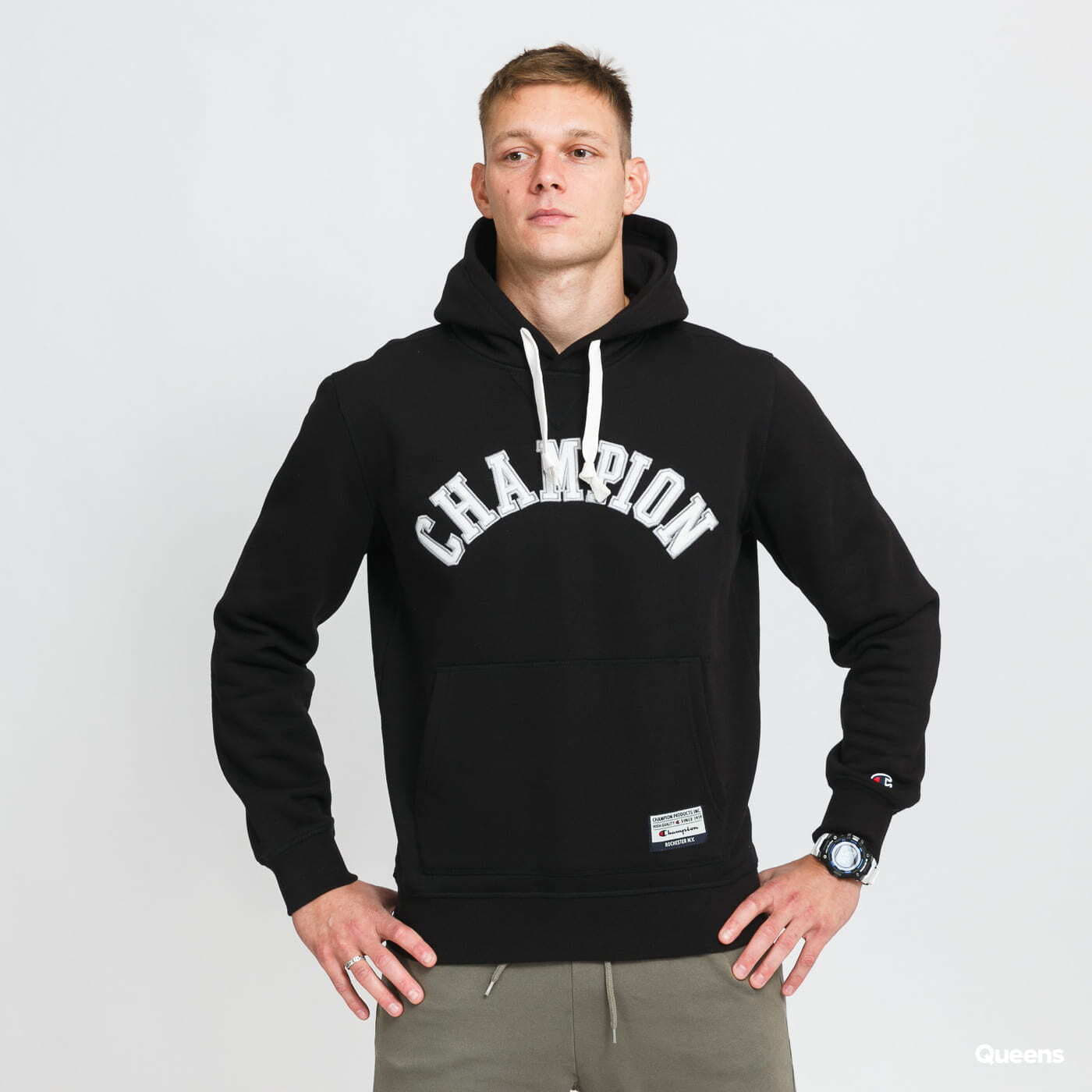 Sweatshirts Champion University Hooded Sweatshirt Black Queens