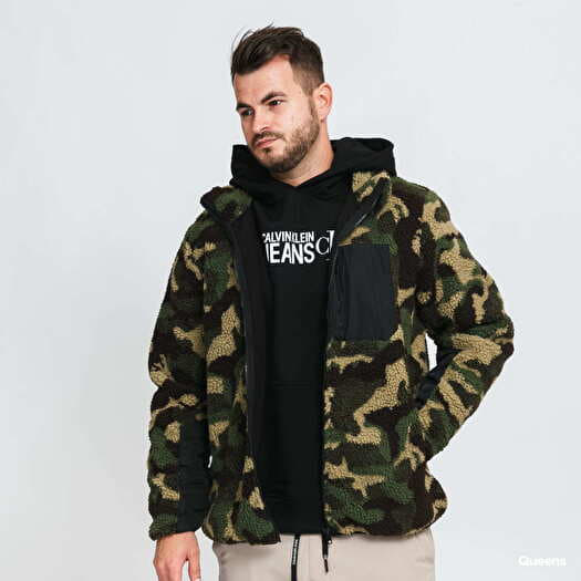 Camo sherpa jacket mens 2025