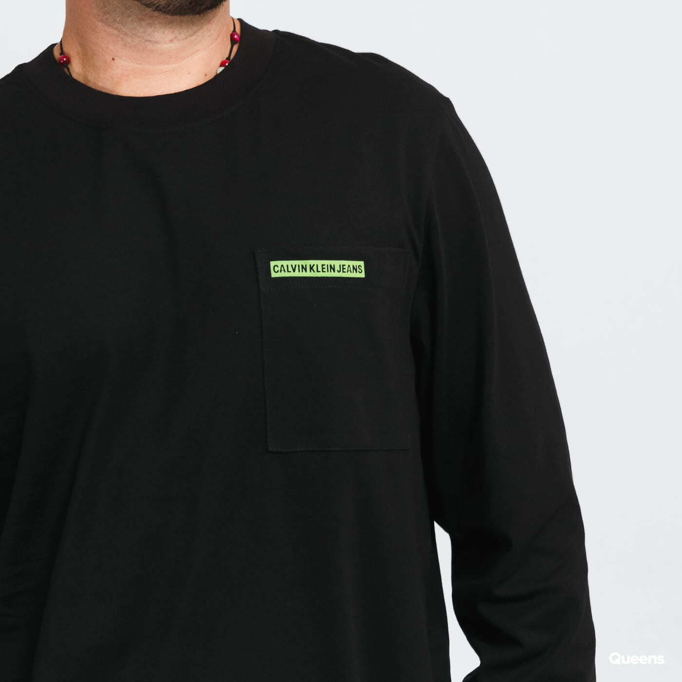 Tričká CALVIN KLEIN JEANS Micro Flock Box Pocket Tee Black