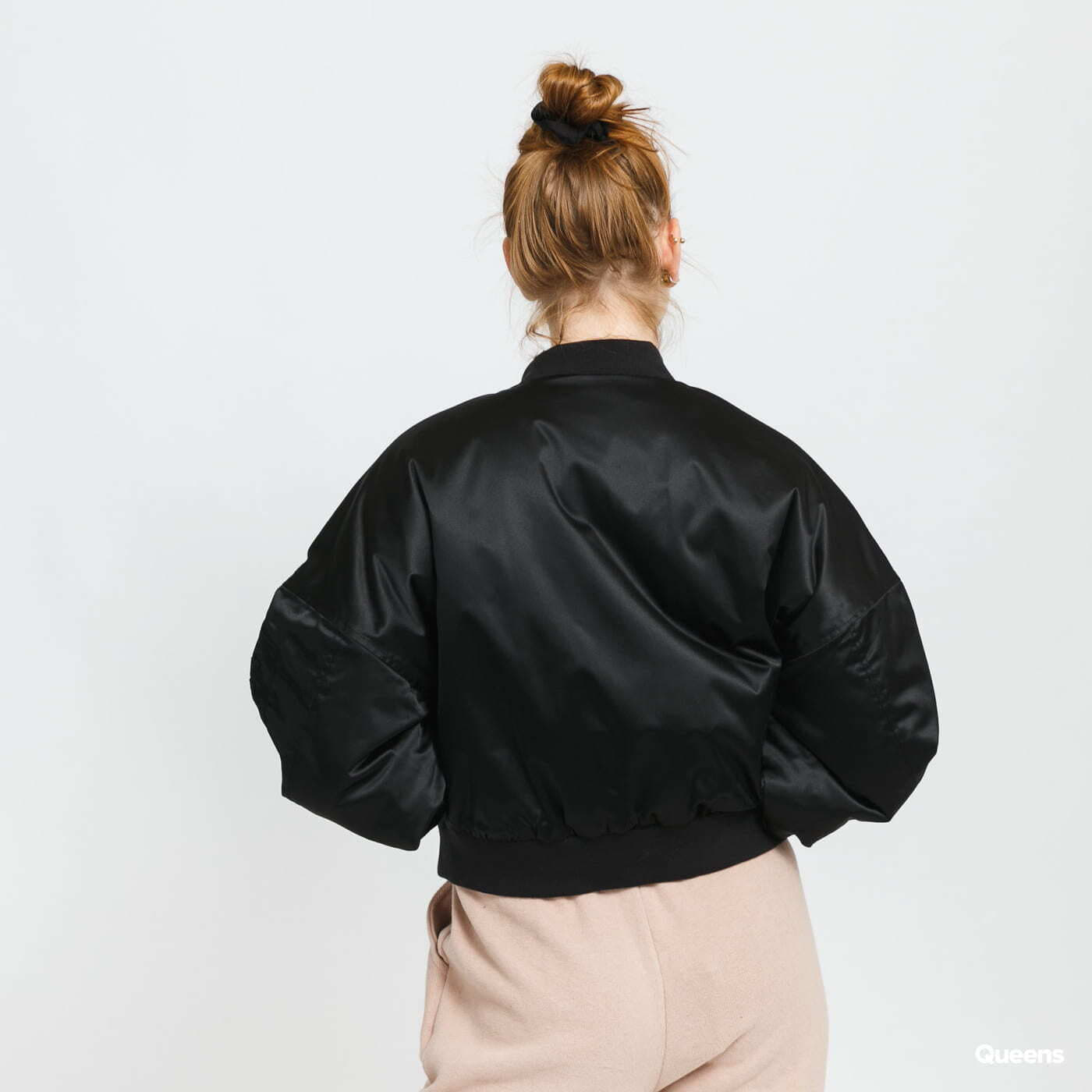 Jackets Urban Classics Ladies Short Oversized Satin Bomber Jacket Black |  Queens