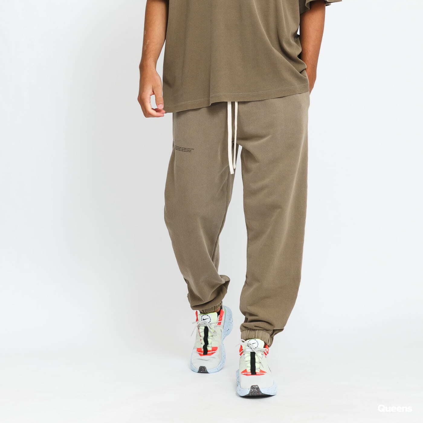 Sweatpants PREACH Project Earth Light Brown