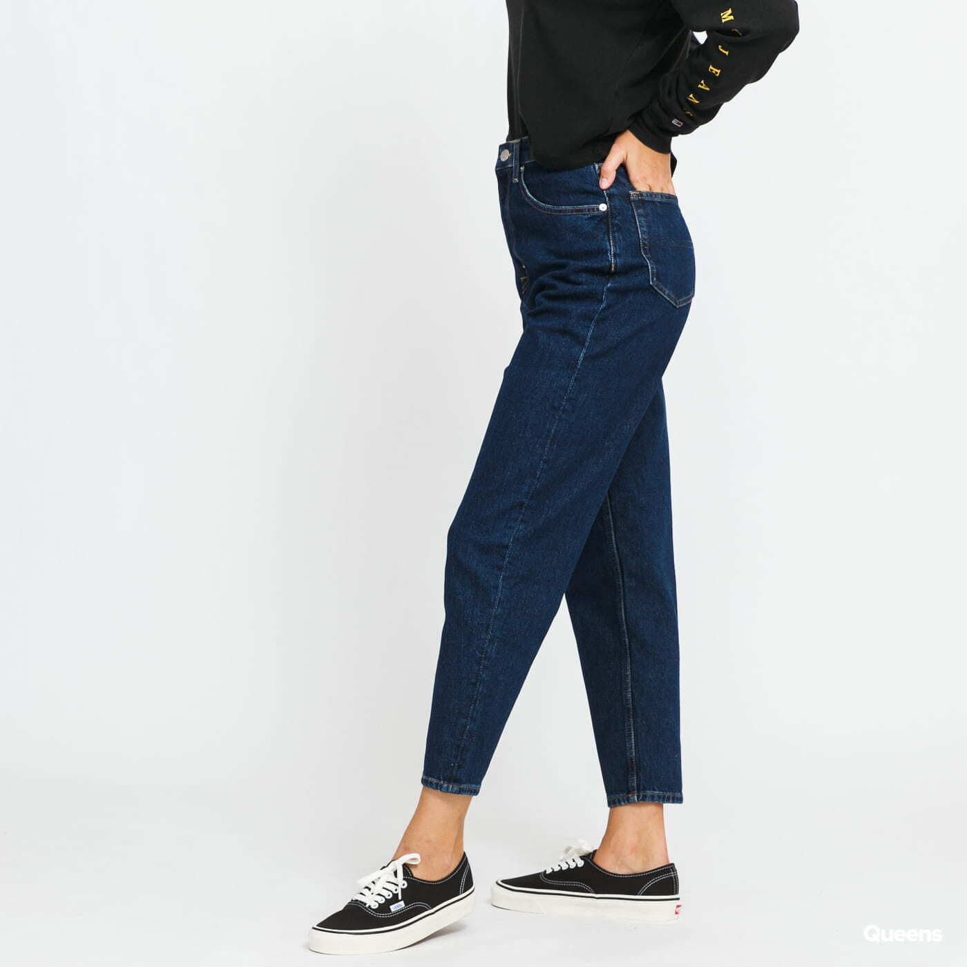 Jeans TOMMY JEANS Mom Ultra High Rise Tapered Jeans Navy