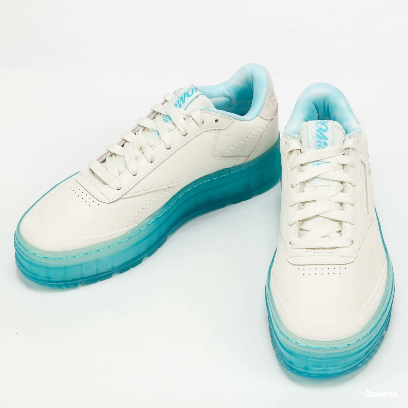 Naisten lenkkarit ja kengät Reebok Club C Double Geo Chalk/ Chalk/ Hydblu