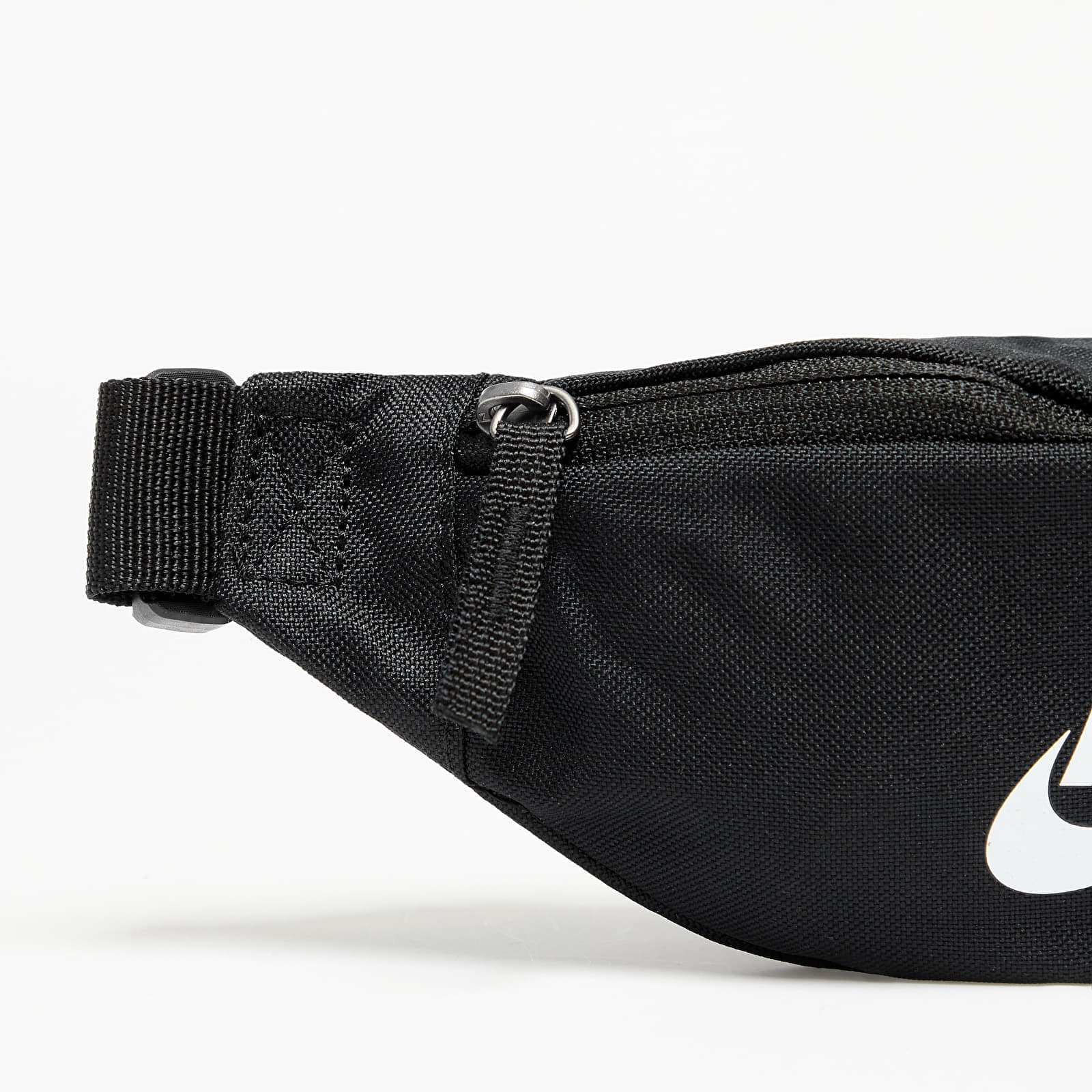 Nike nk heritage hip pack top
