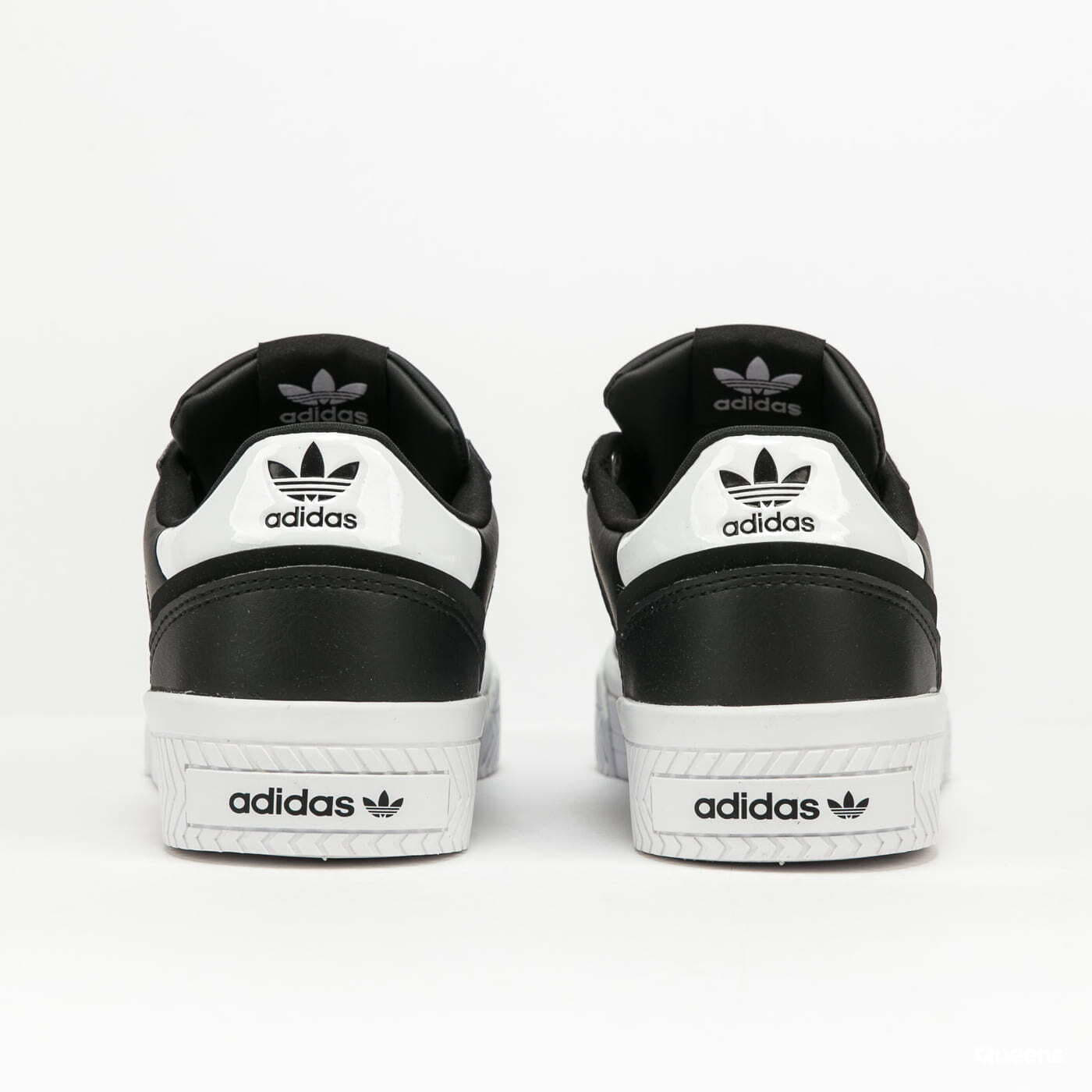 Ženske tenisice adidas Originals Court Tourino W Core Black/ Core Black/ FtwWhite