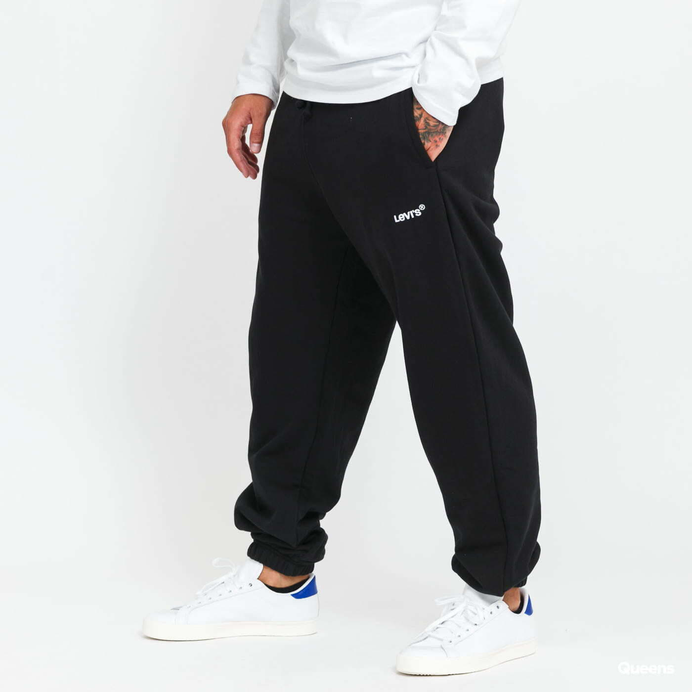 Levis sweatpants shop