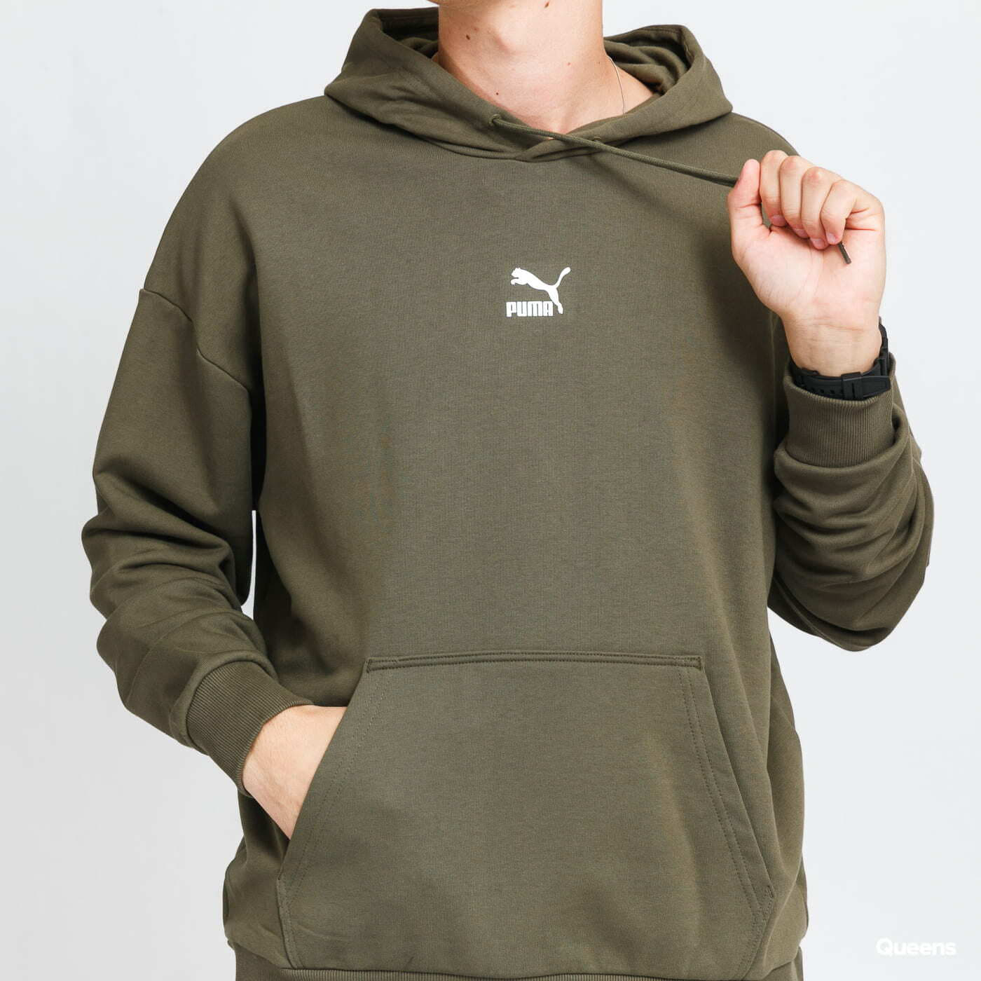 Hoodies and sweatshirts Puma Classics Oversized Hoodie TR Olive Queens