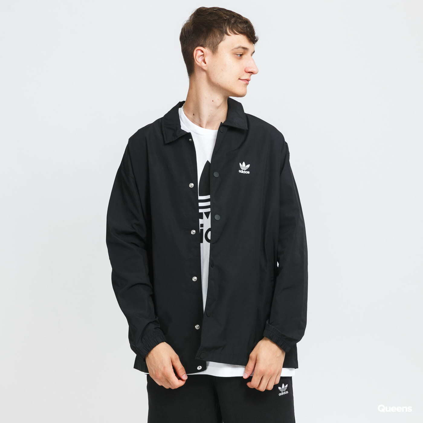 Windbreakers adidas Originals Coach Jacket Black