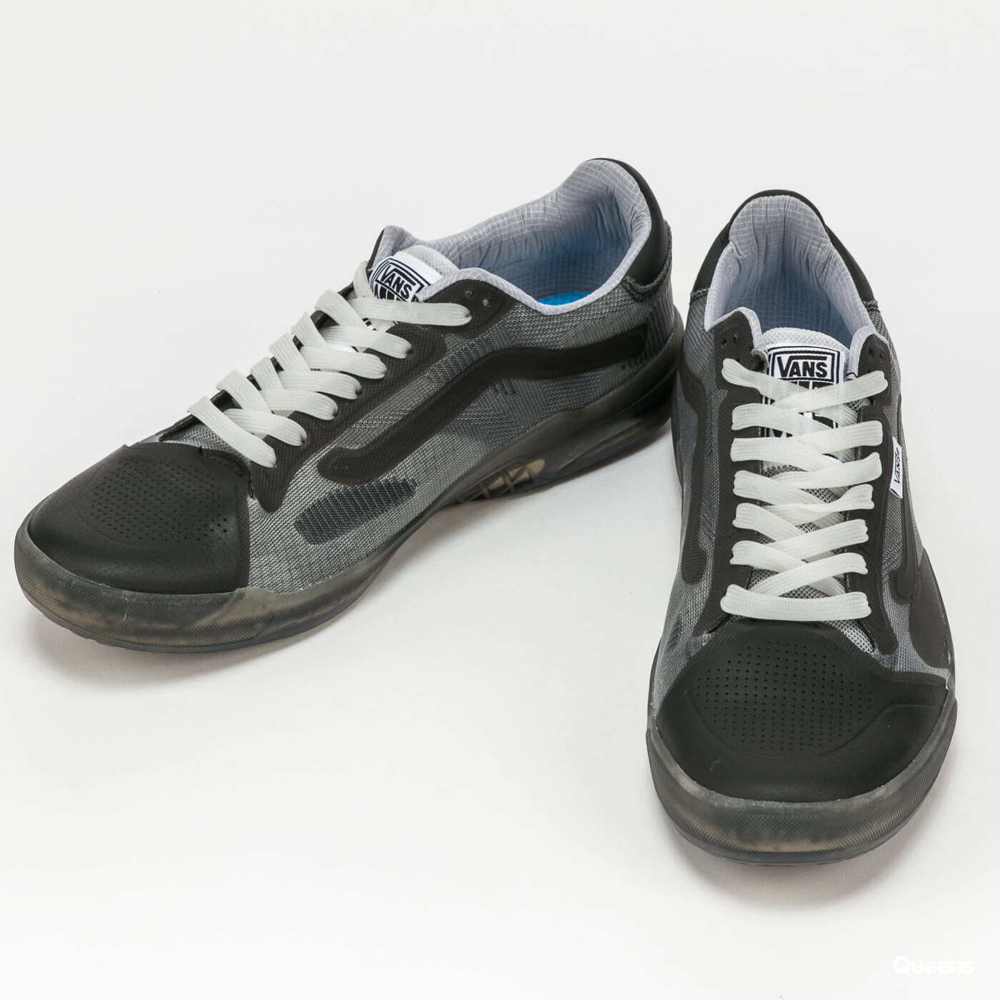 Turnschuhe und Schuhe für Männer Vans Evdnt RW Ultimate Trans/ Black/ White