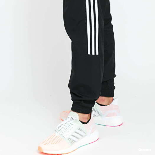 Jeans and trousers adidas Originals Lock Up Track Pant Black Queens
