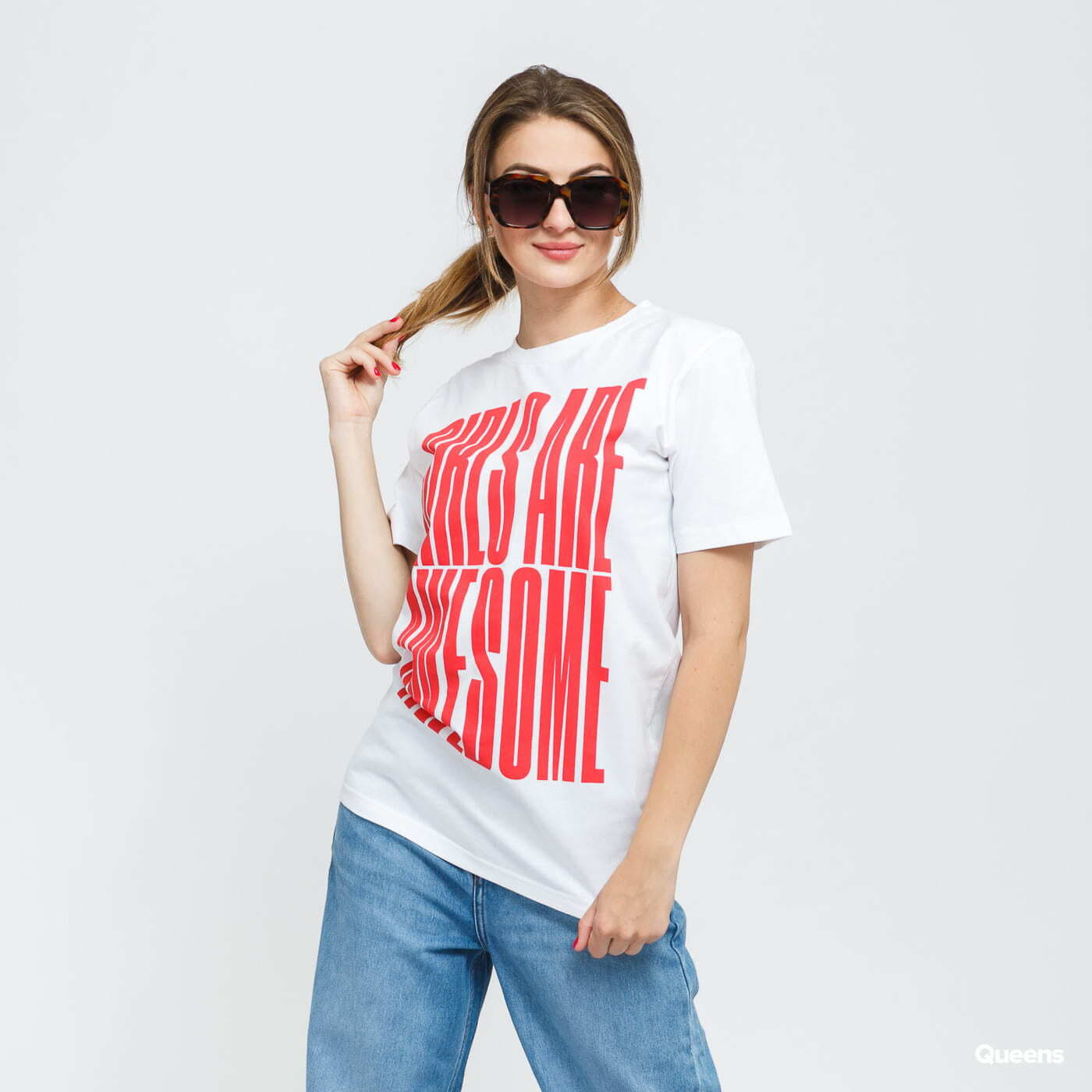 Trička Girls Are Awesome Stand Tall Tee White