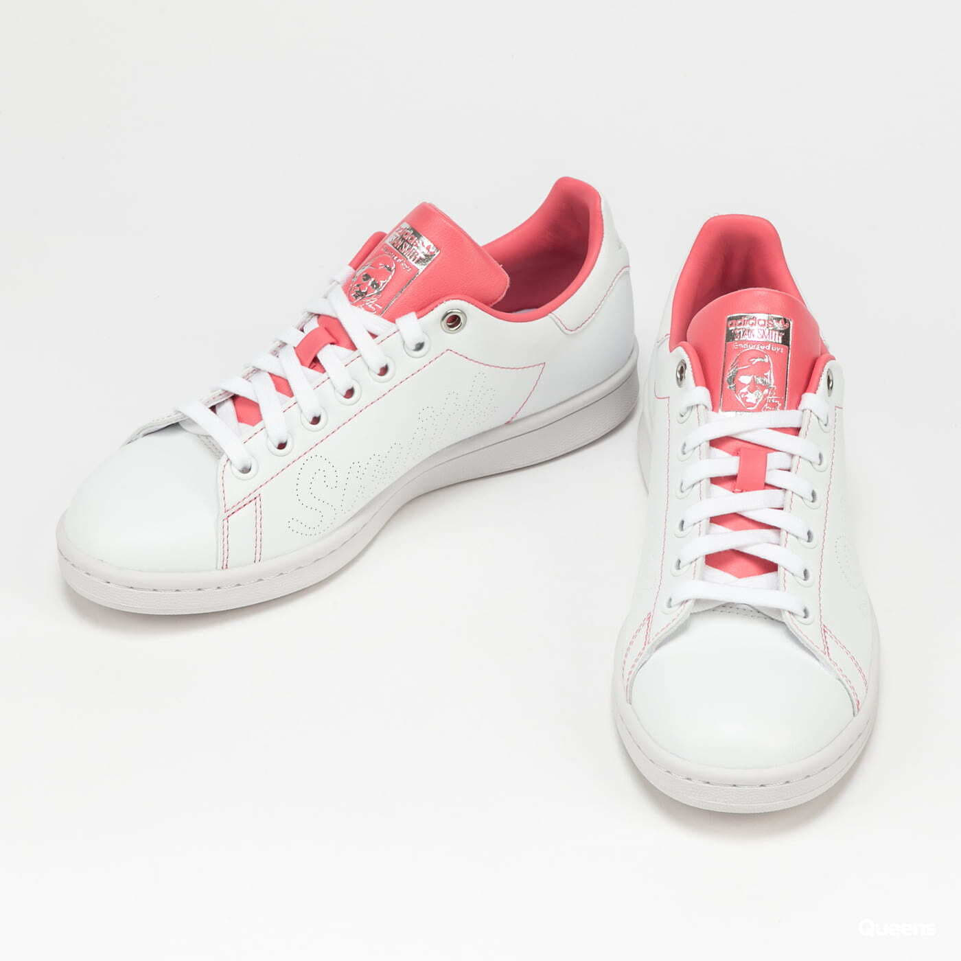 Sneakers und Schuhe fur Frauen adidas Originals Stan Smith W FtwWhite Hazros Silvmt Queens