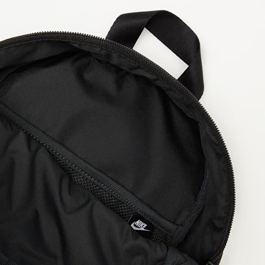Black nike backpack on sale women's
