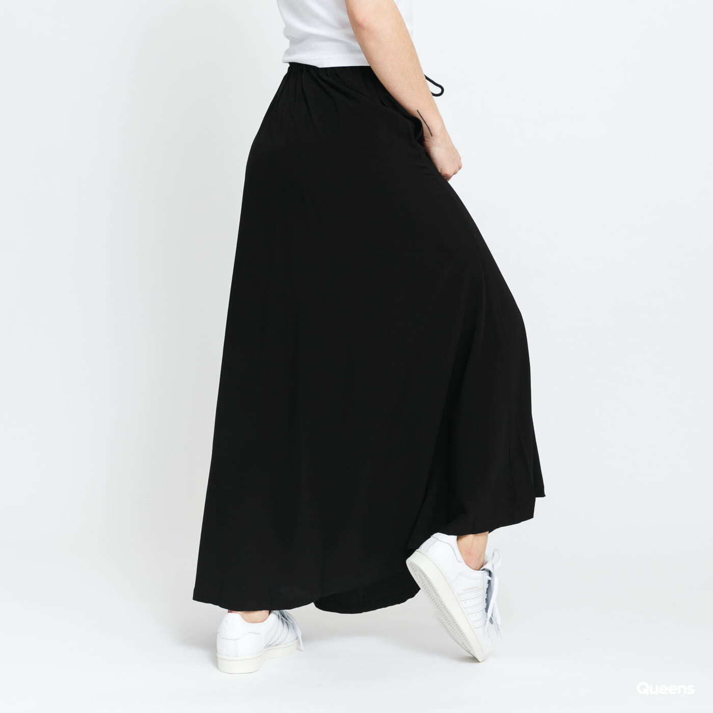 Sukne Urban Classics Ladies Viscose Midi Skirt Black