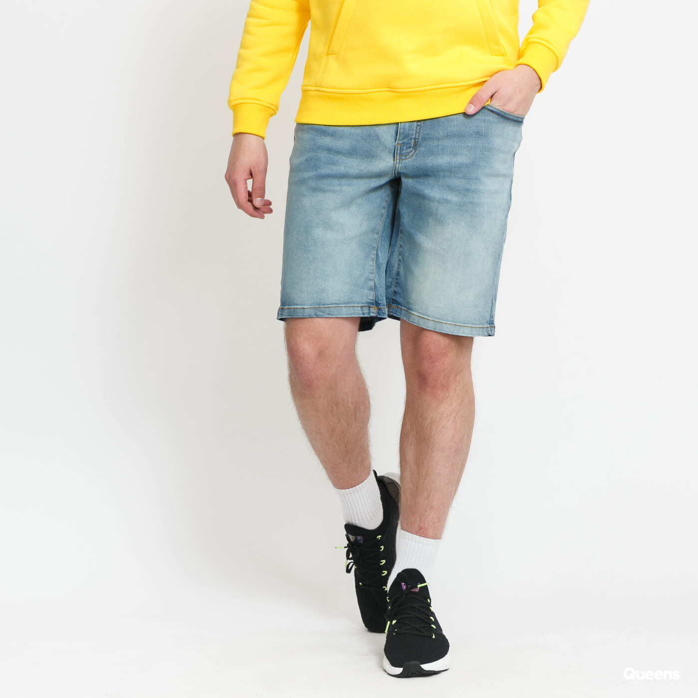 Kraťasy Urban Classics Relaxed Fit Jeans Shorts Light Destroyed Wash