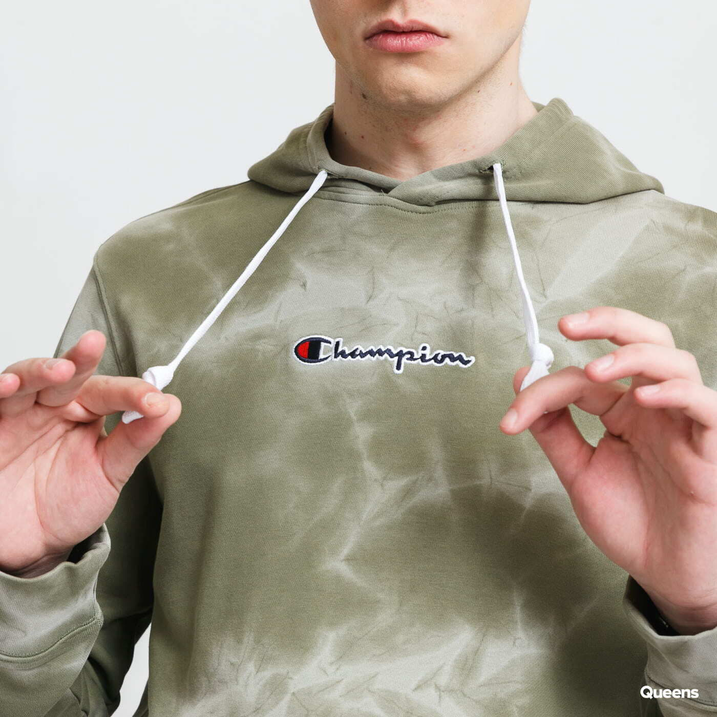 Hoodies and sweatshirts Champion Hooded Sweatshirt Olive Queens