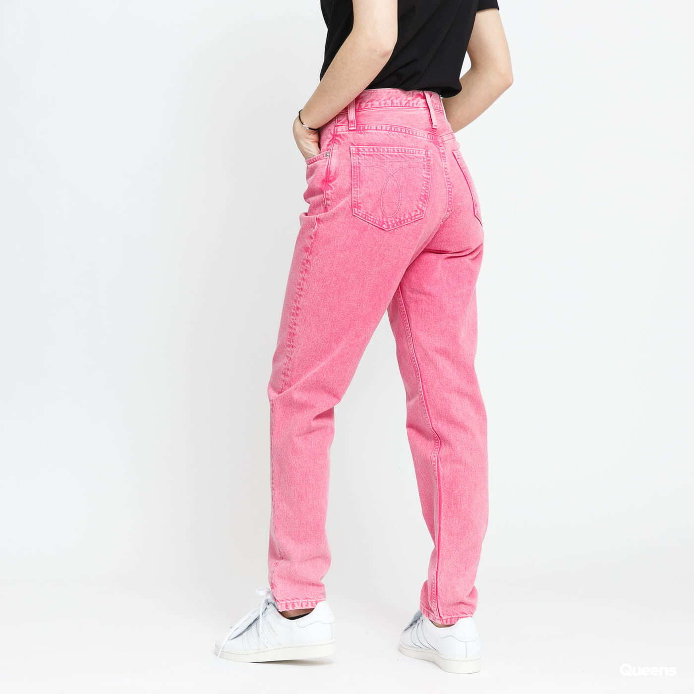 Jeans CALVIN KLEIN JEANS W Mom Jeans Denim Medium Queens