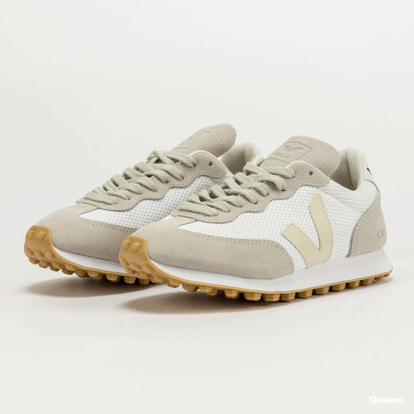 Women's shoes Veja WM Rio Branco C/O Alveomesh White/ Pierre/ Natural