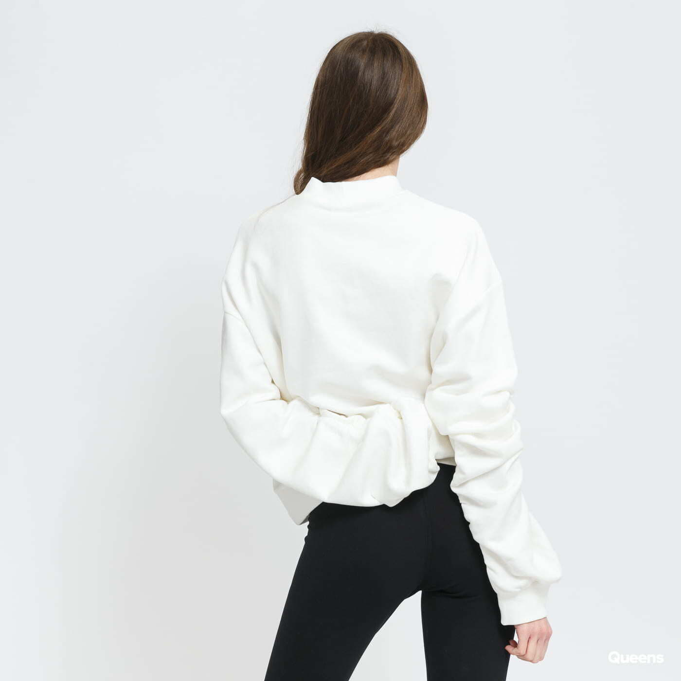 Mikinas ar kapuci un sporta krekli Reebok Classic W Mockneck Crew White
