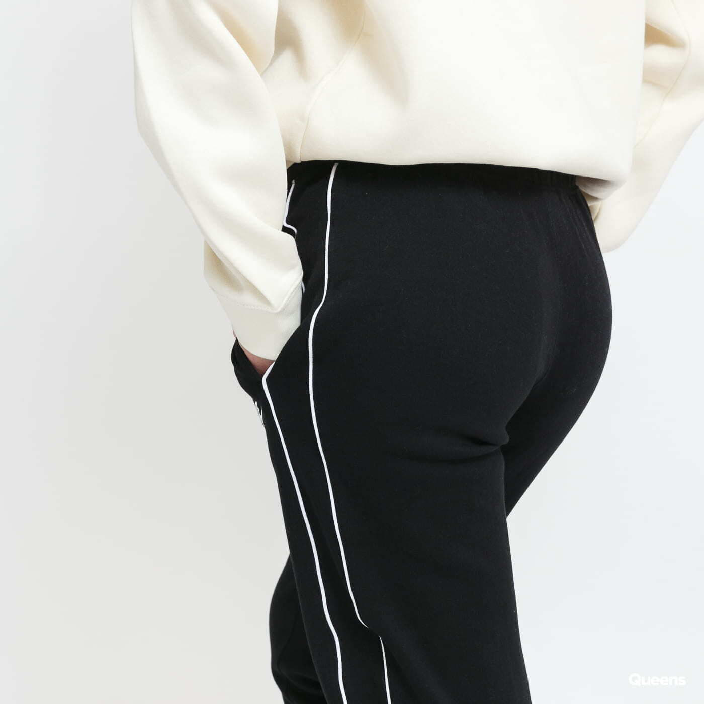Sweatpants Nike W NSW MLNM Essential Fĺeece MR Black
