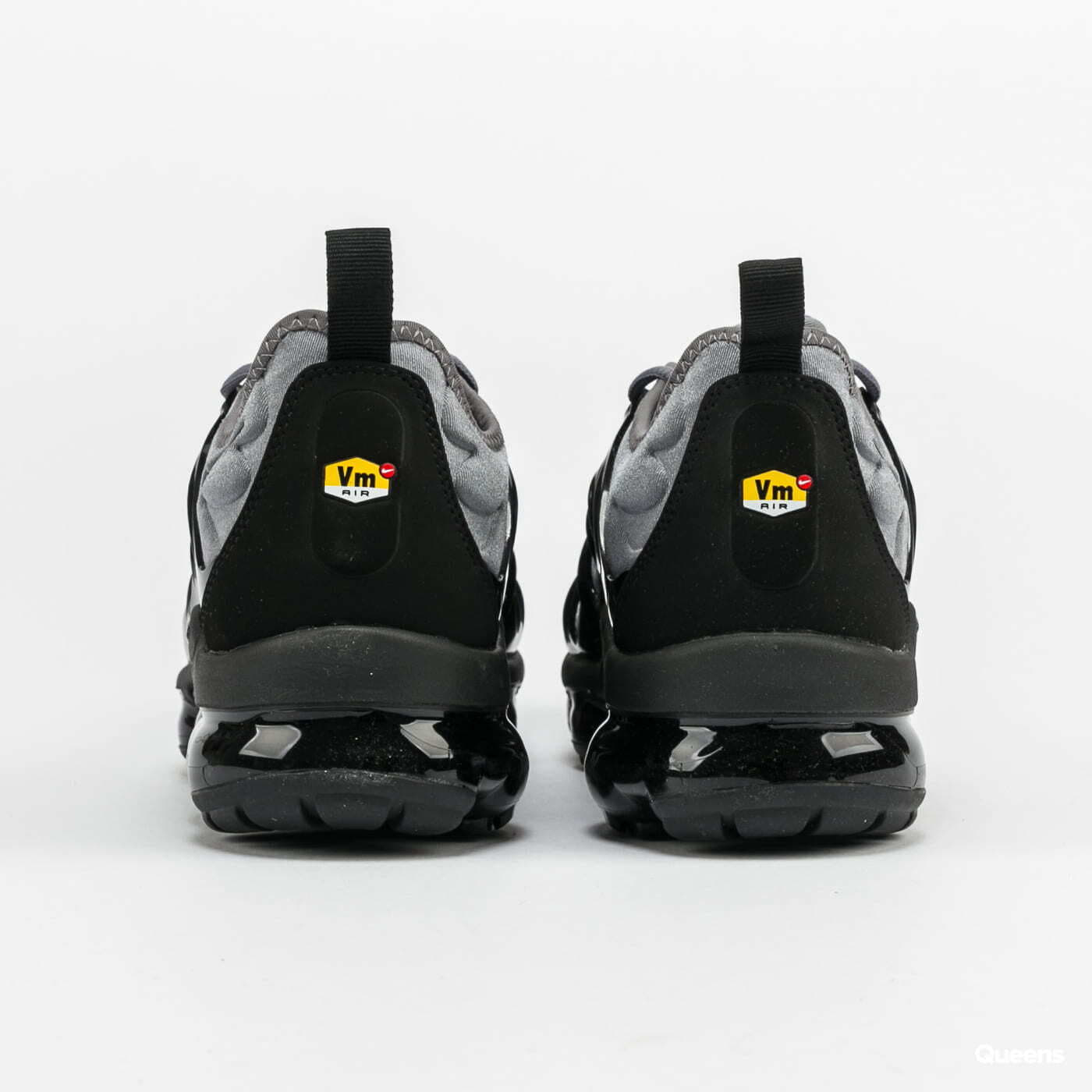 Returned air sale vapormax plus
