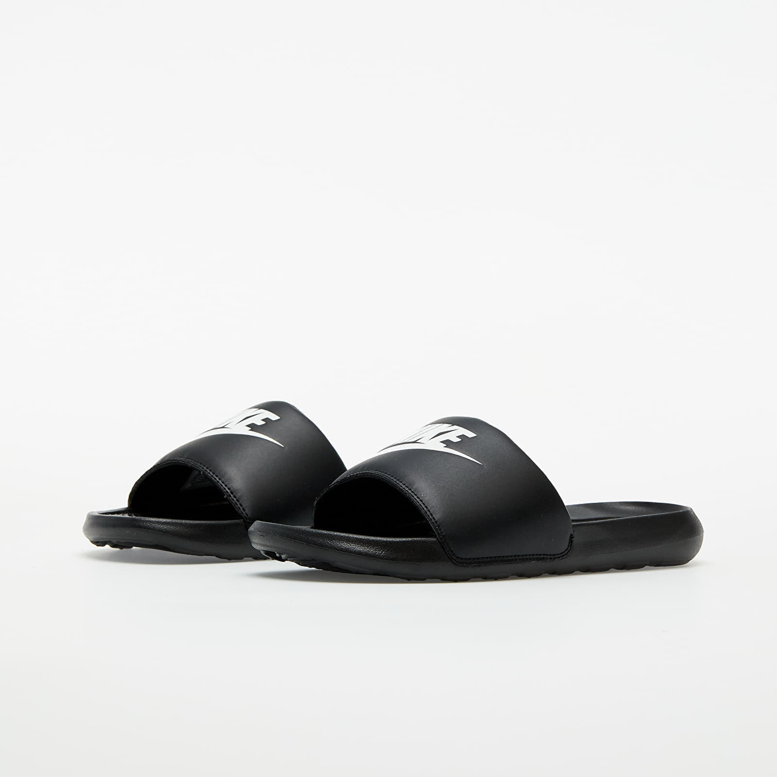 Pánske tenisky a topánky Nike Victori One Slide Black/ White/ Black