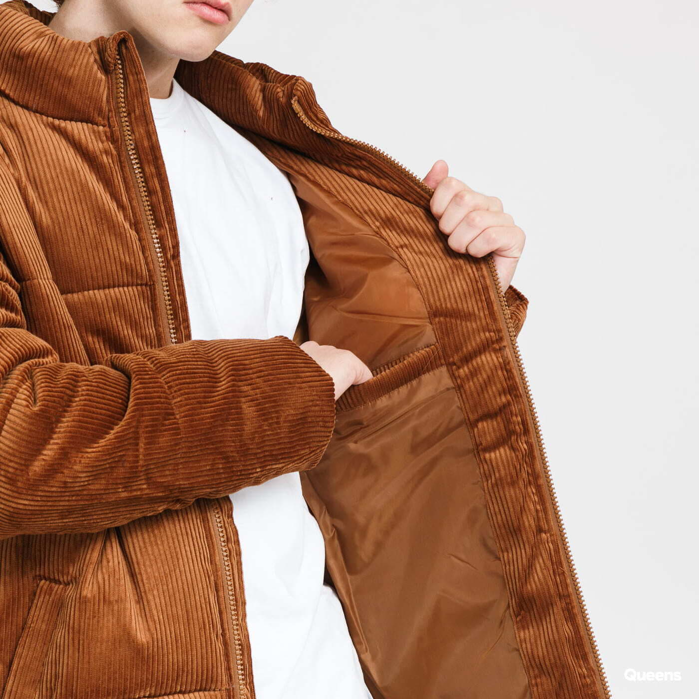 Jackets Urban Classics Boxy Corduroy Puffer Jacket Brown | Queens
