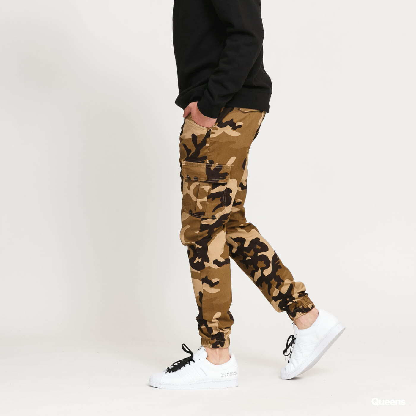 Cargo Hosen Urban Classics Camo Cargo Jogging Pants 2.0 Camo Beige