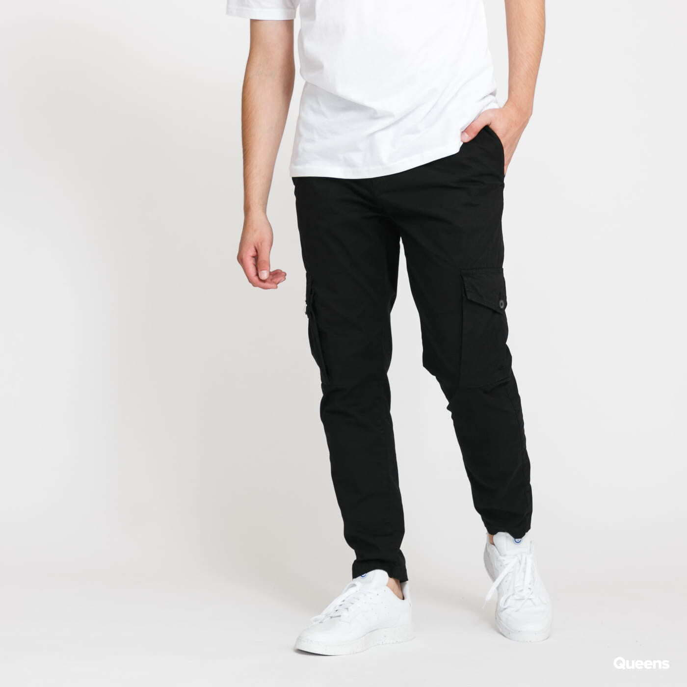 Pantaloni cargo Urban Classics Tapered Cargo Pants Black