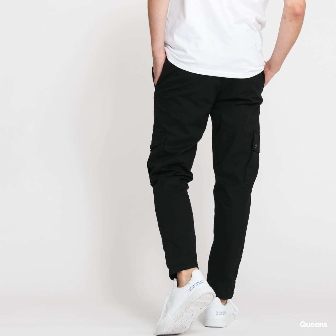 Pantaloni cargo Urban Classics Tapered Cargo Pants Black