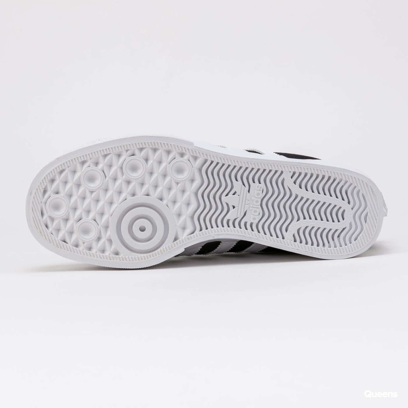 Încălțăminte și sneakerși pentru femei adidas Originals Nizza Platform W Core Black/ FtwWhite/ FtwWhite