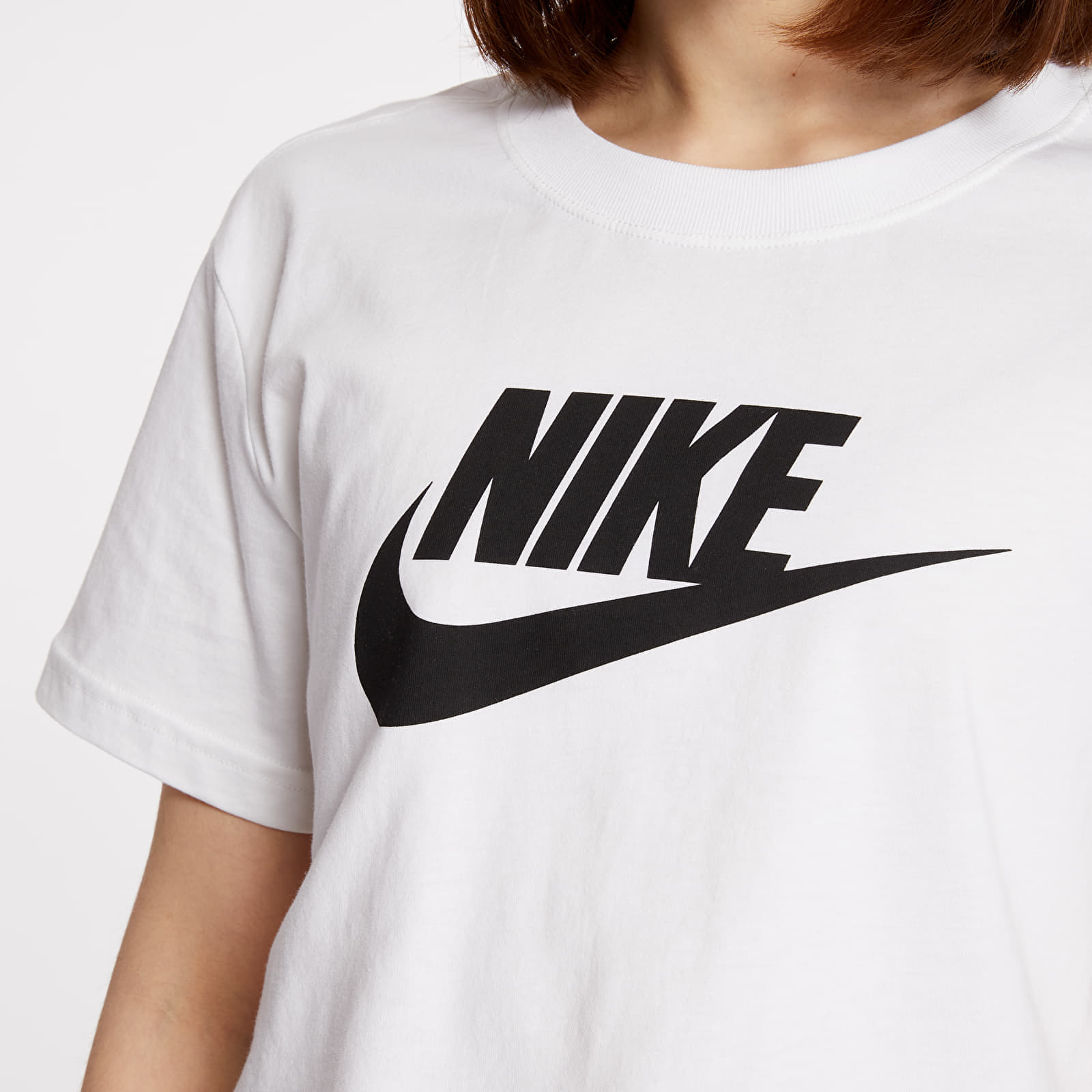 Tričká Nike W NSW Tee Essential Crop Icon White