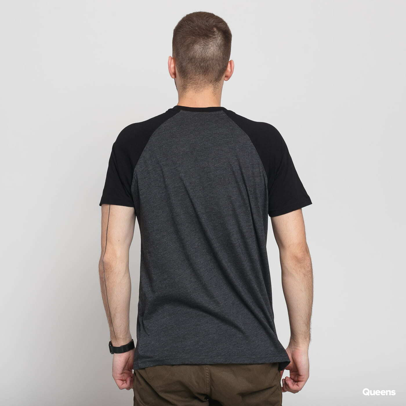 T-Shirts Urban Classics Raglan Contrast Tee Chalk/ Black