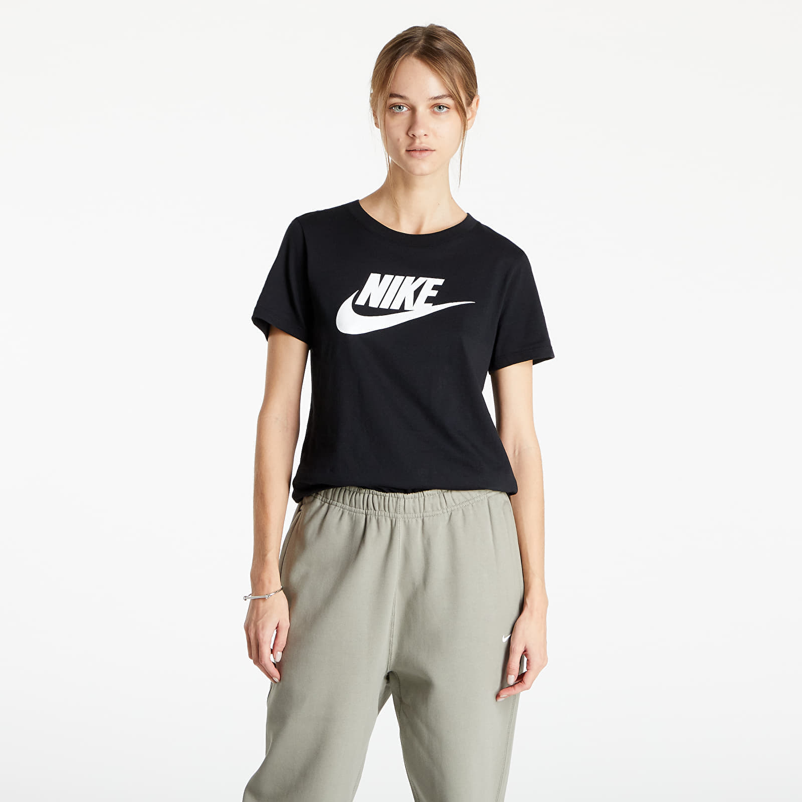 T-shirts Nike NSW Essential T-Shirt Black/ White