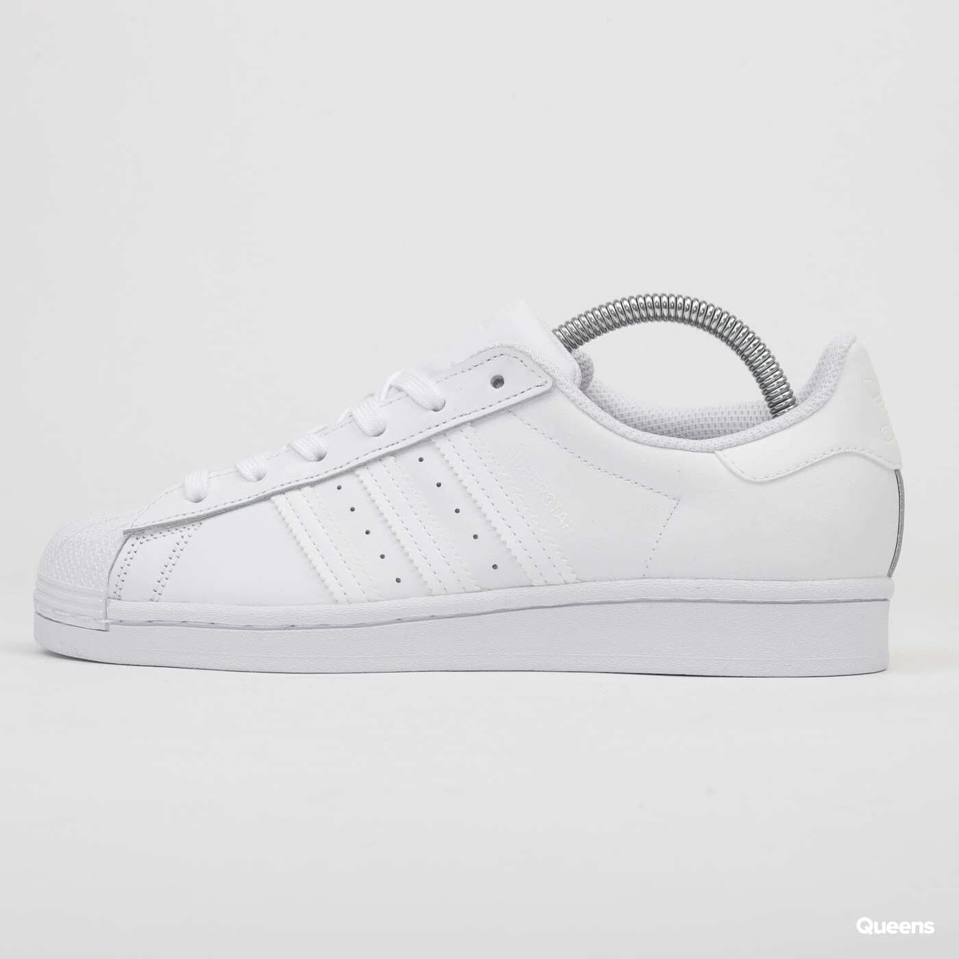 Adidas foundation branco outlet