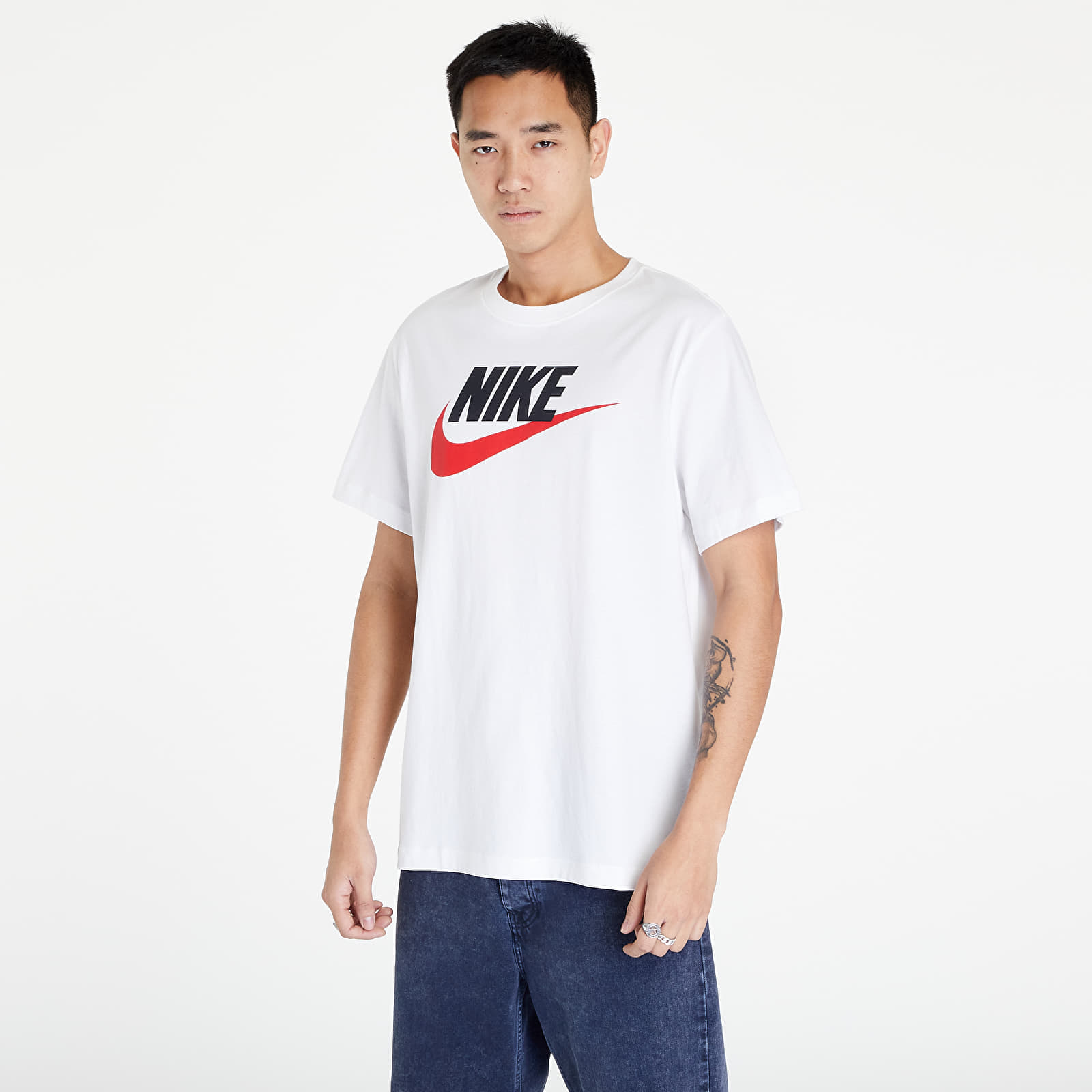 Nike Sportswear TEE ICON FUTURA UNISEX - T-shirt med print - midnight  navy/white/mörkblå 