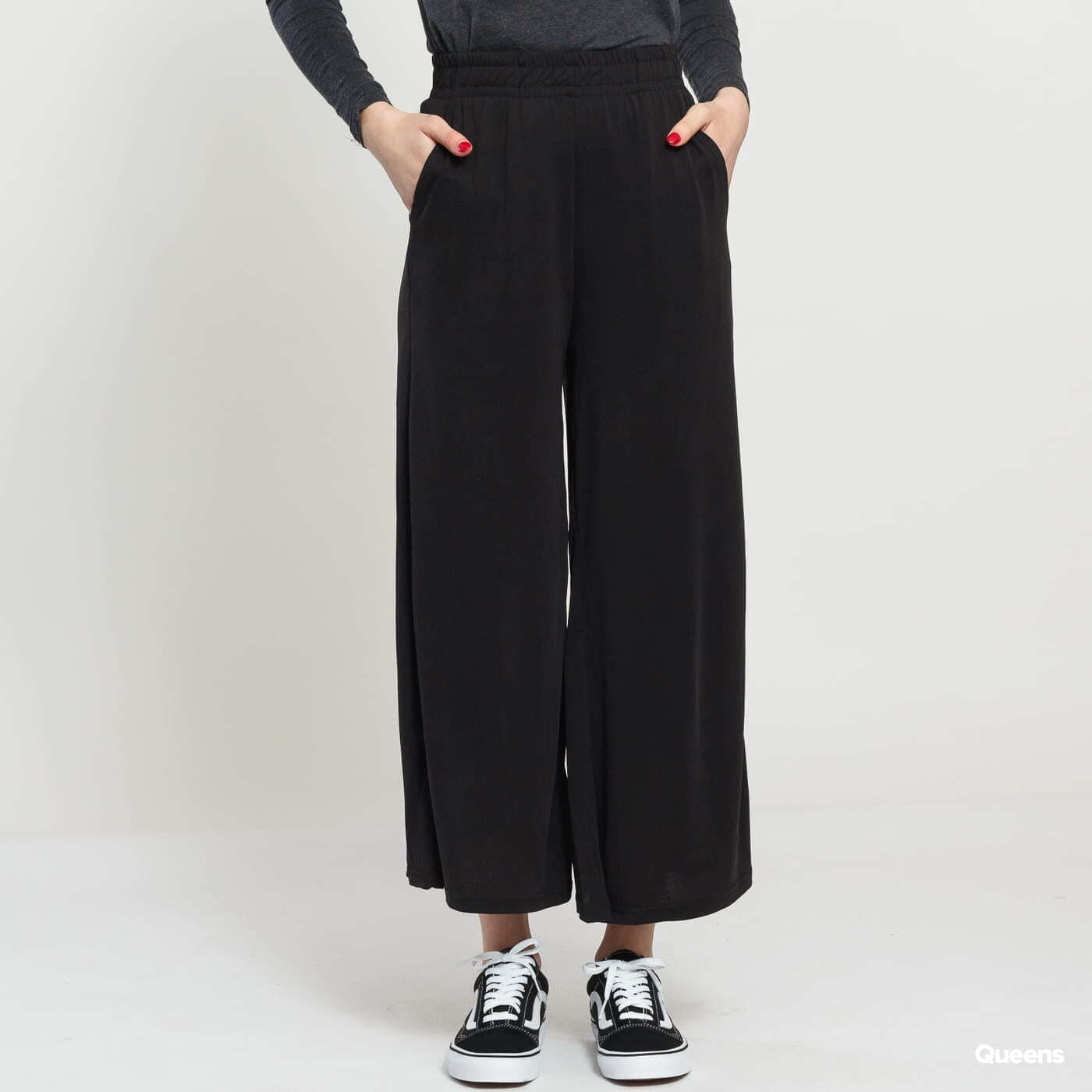 Pants and jeans Urban Classics Ladies Modal Culotte Black