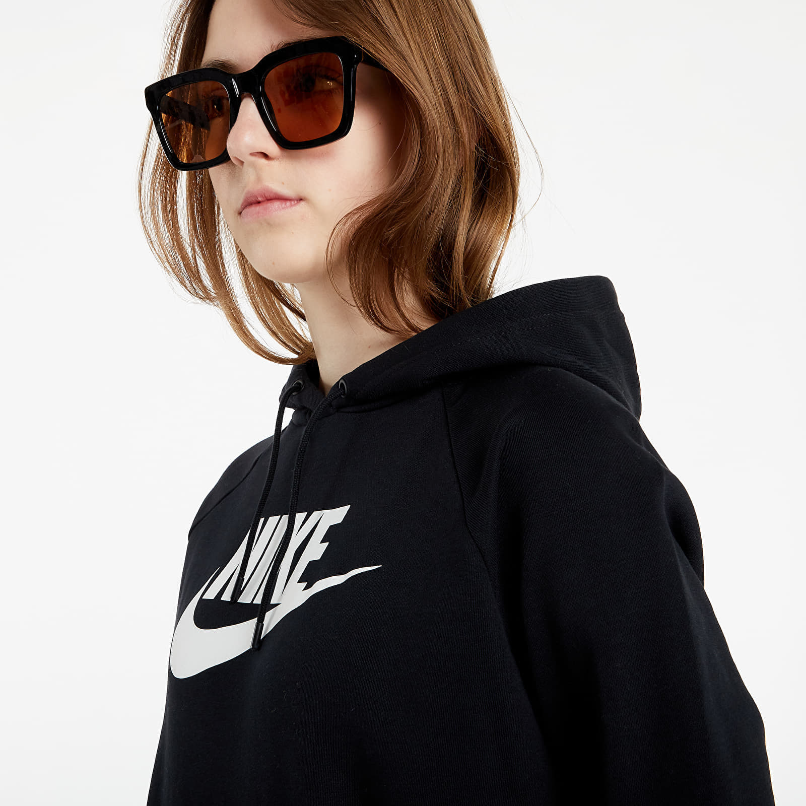Mikiny a svetry Nike Sportswear Essential Hoodie Black/ White