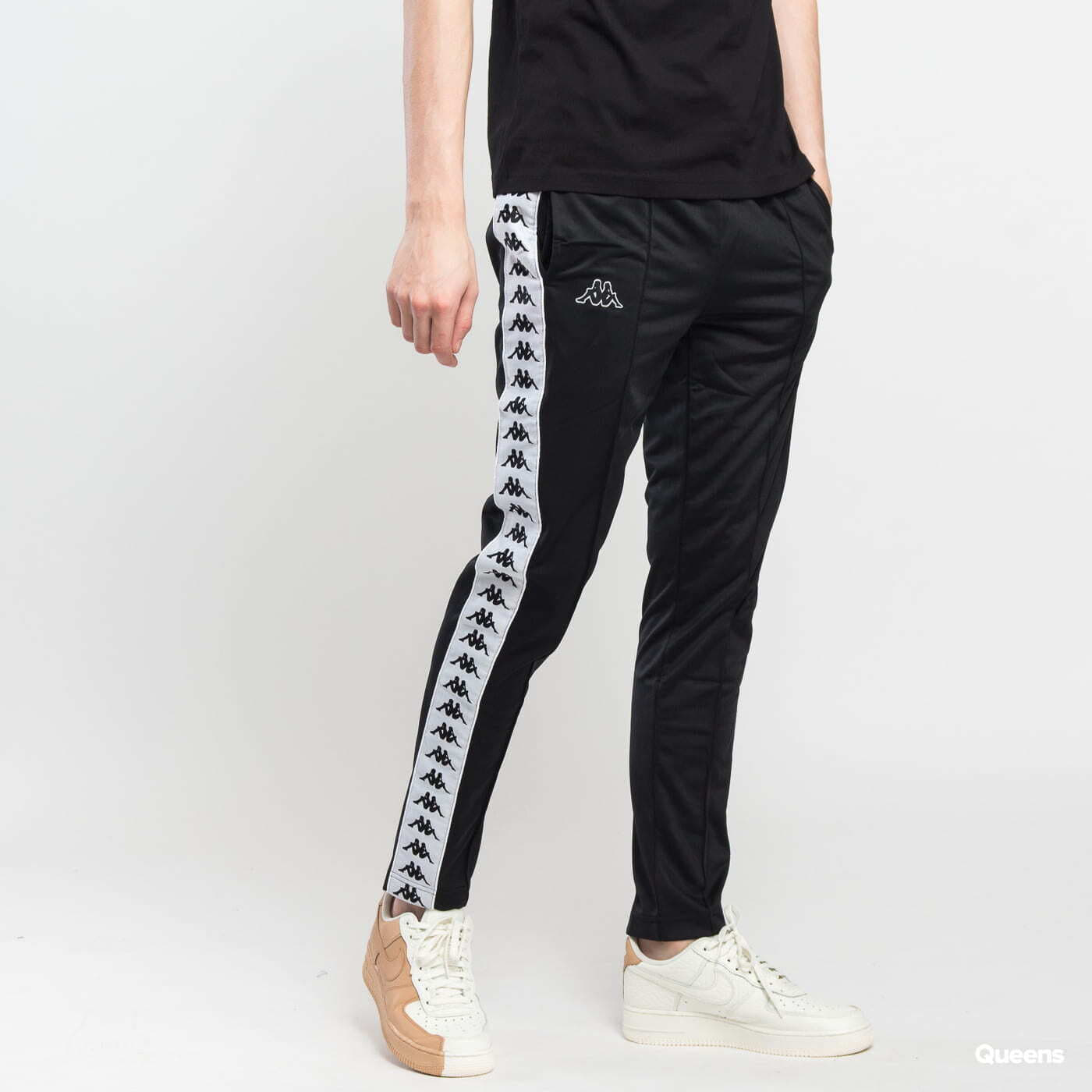 Sweatpants Kappa Banda Astoria Slim Black White Queens