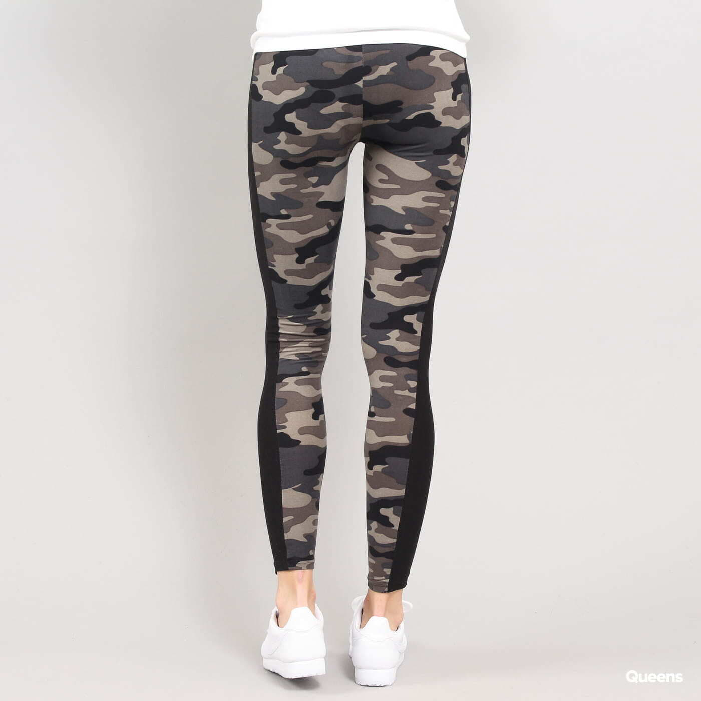 Leggings Urban Classics Ladies Camo Stripe Leggings Grey Camo Queens